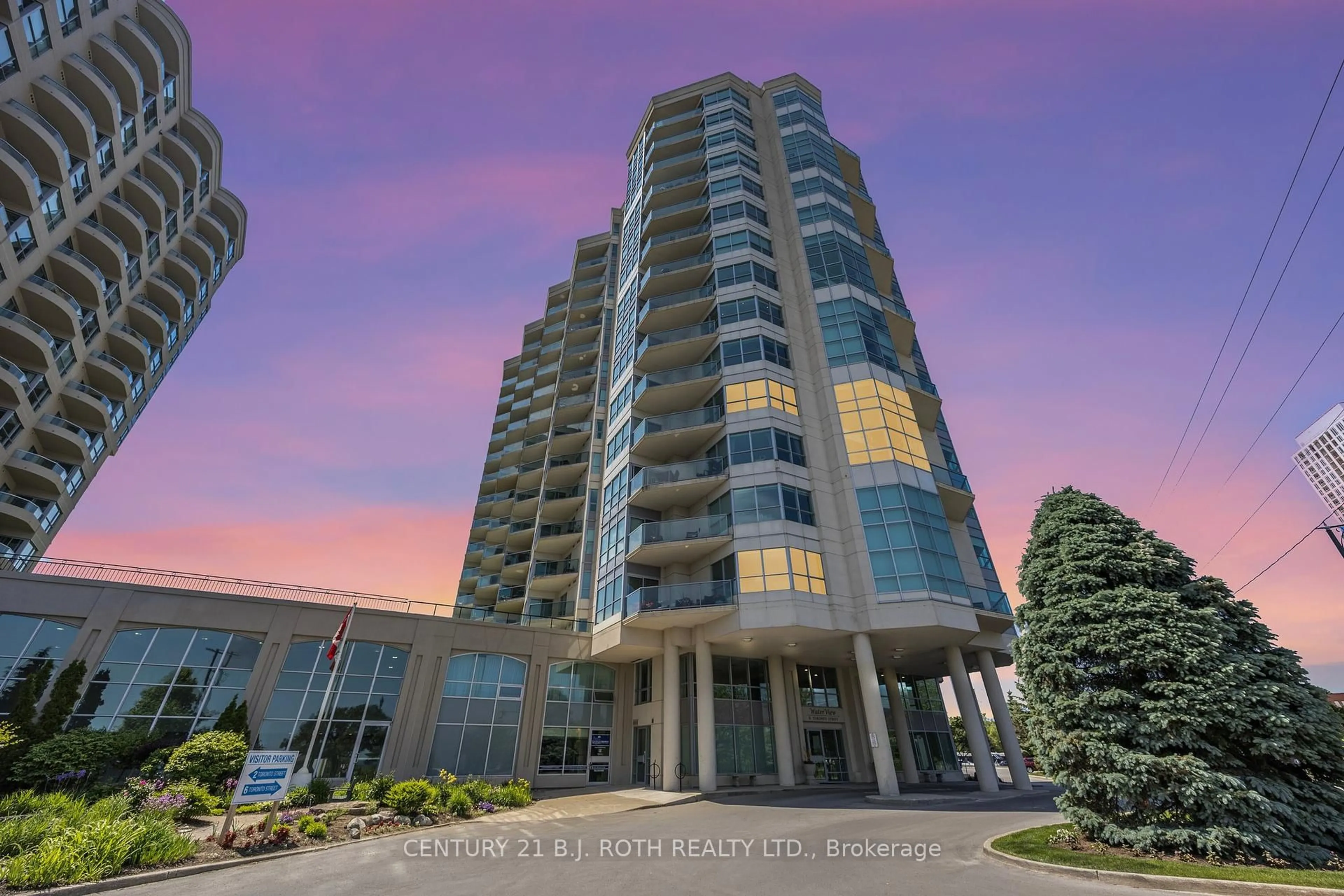 Indoor foyer for 6 Toronto St #803, Barrie Ontario L4N 9R2