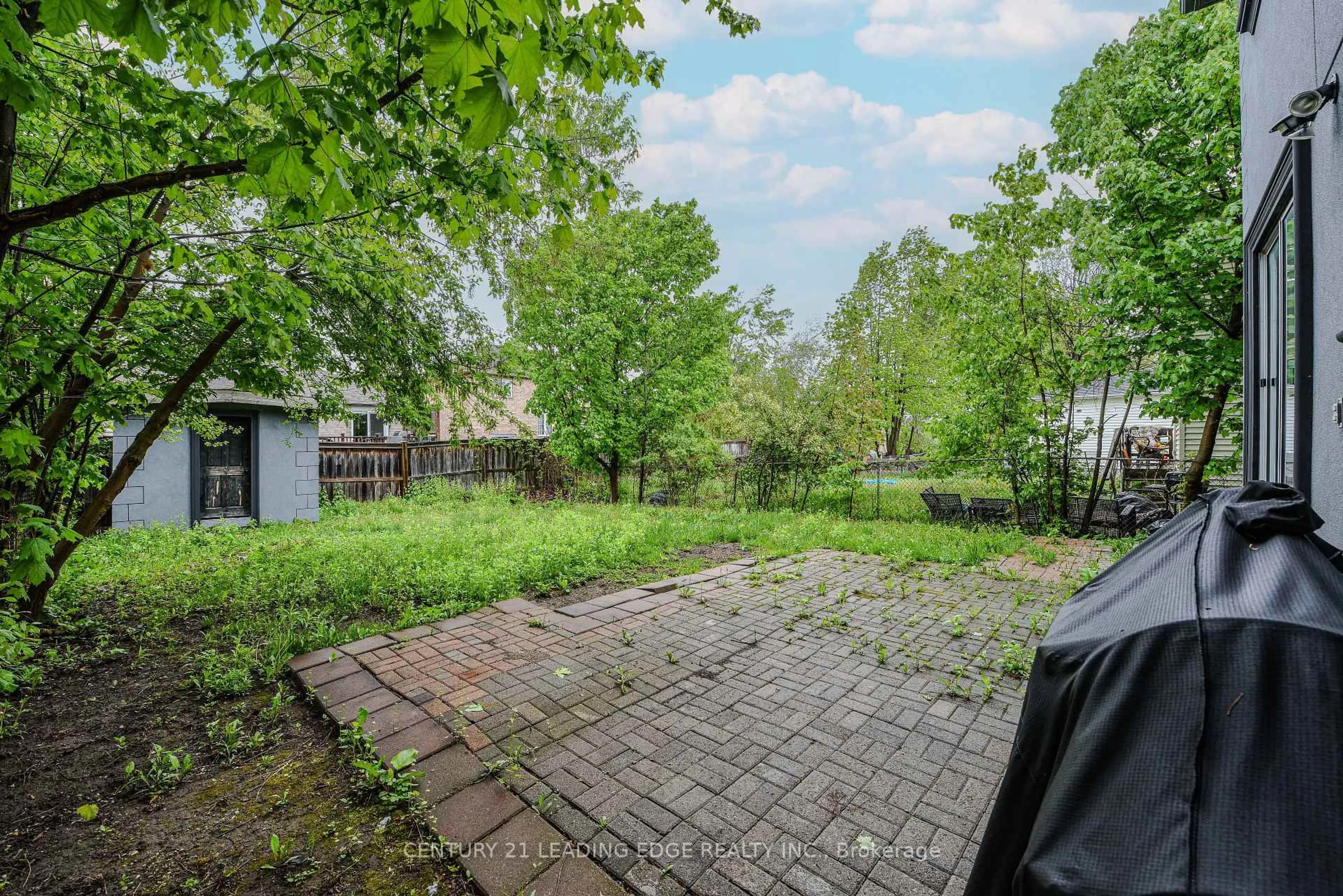 Patio, forest/trees view for 169 Hickling Tr, Barrie Ontario L4M 5V1