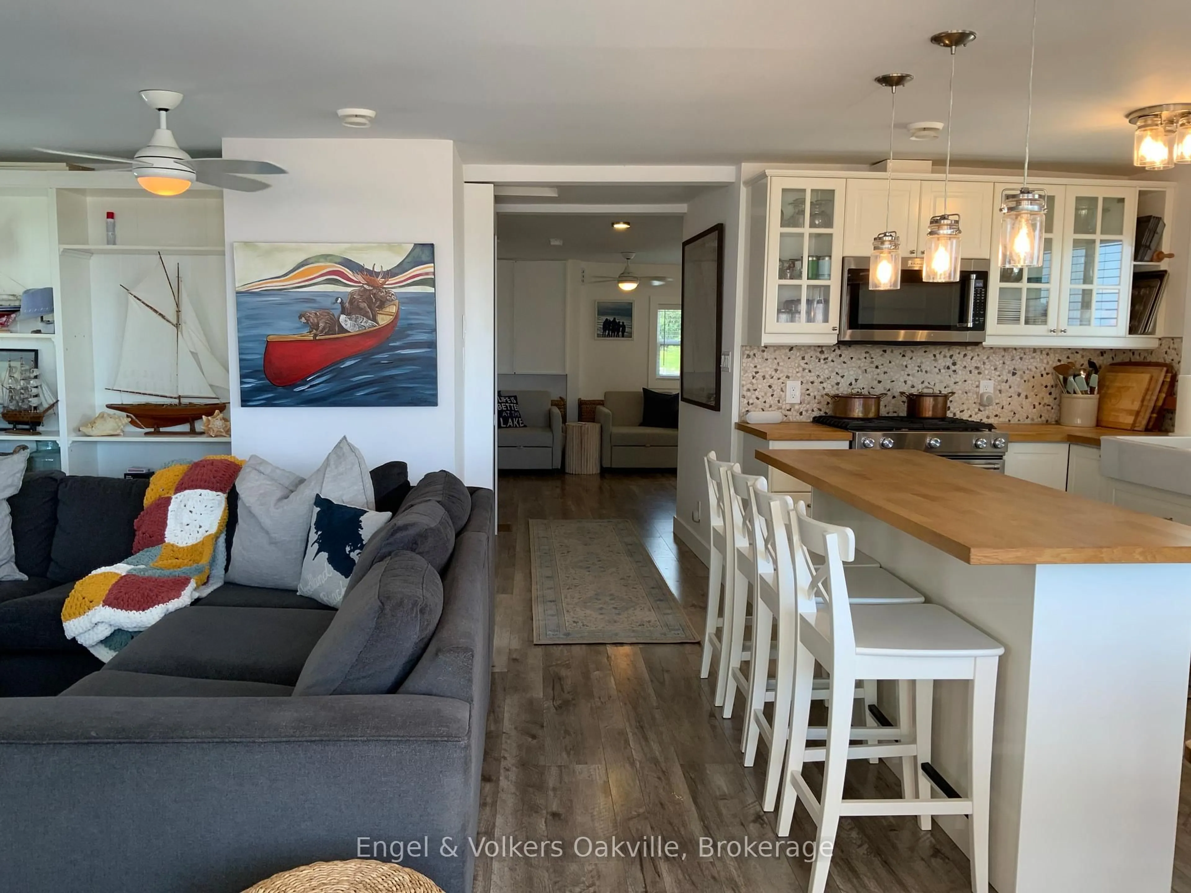 Open concept kitchen, unknown for 2234 Tiny Beaches  Rd, Tiny Ontario L0L 1P1