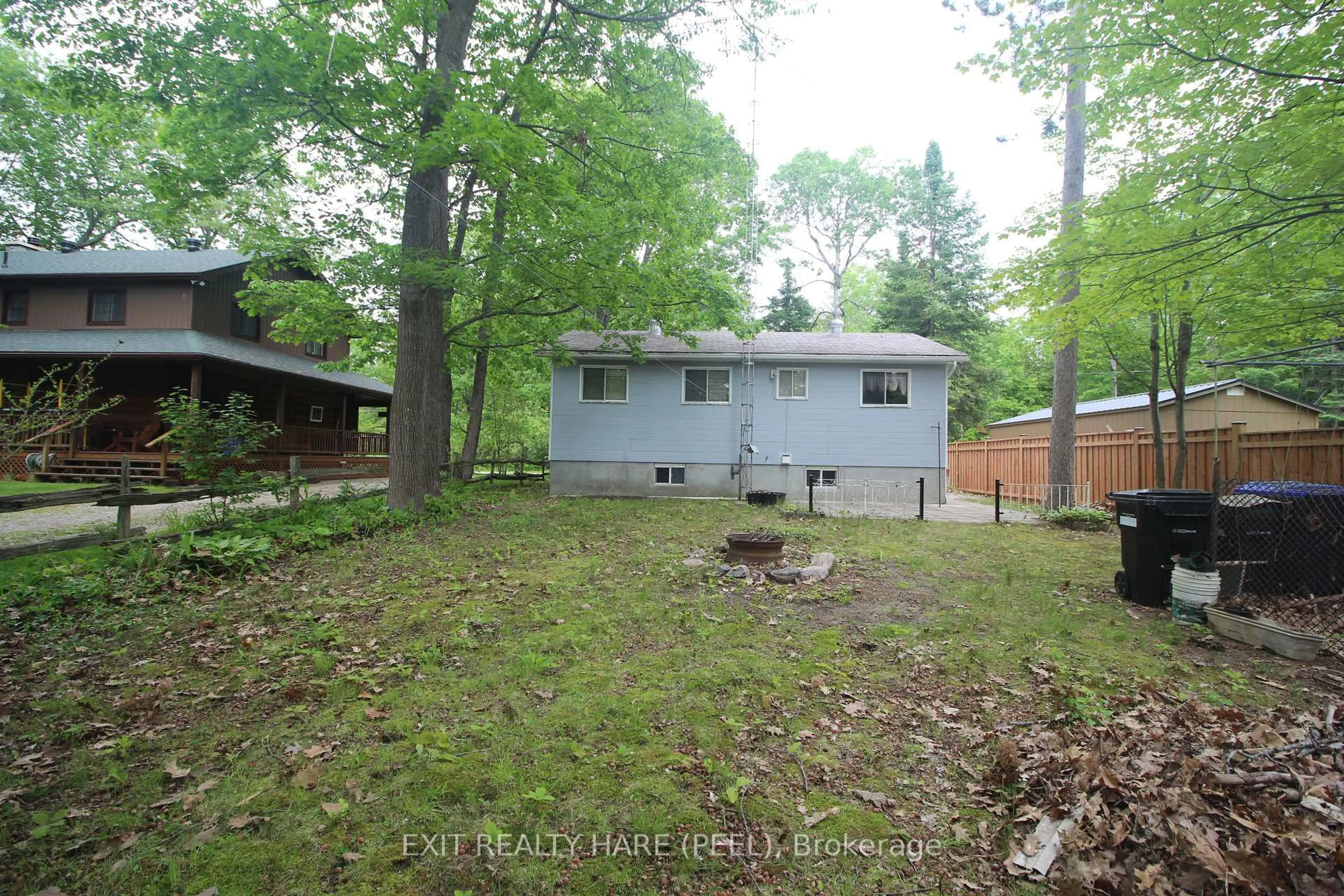 Patio, forest/trees view for 126 Woodward Dr, Tiny Ontario L0L 2J0