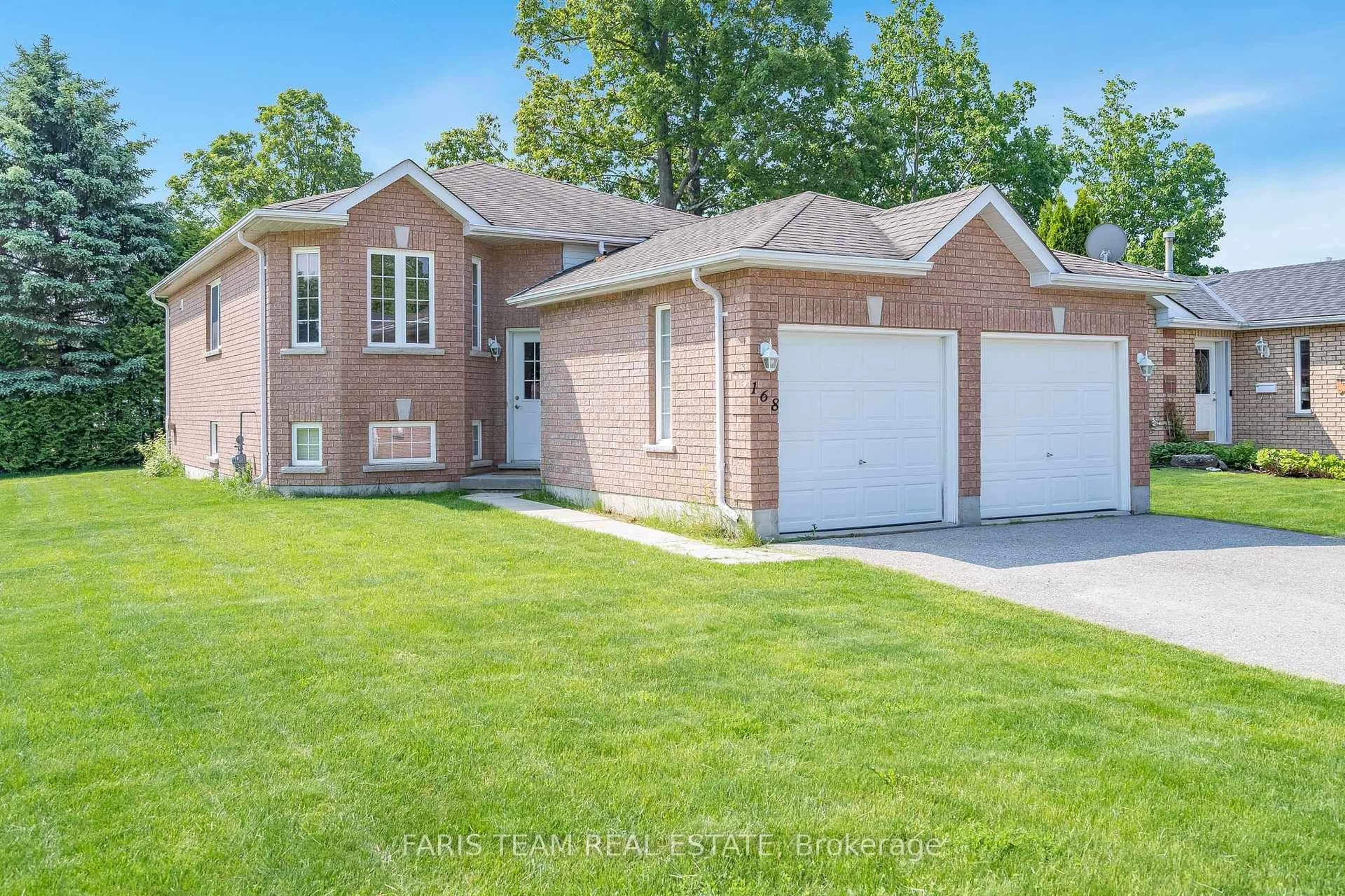 Home with brick exterior material, street for 168 Griffin St, Midland Ontario L4R 5A7