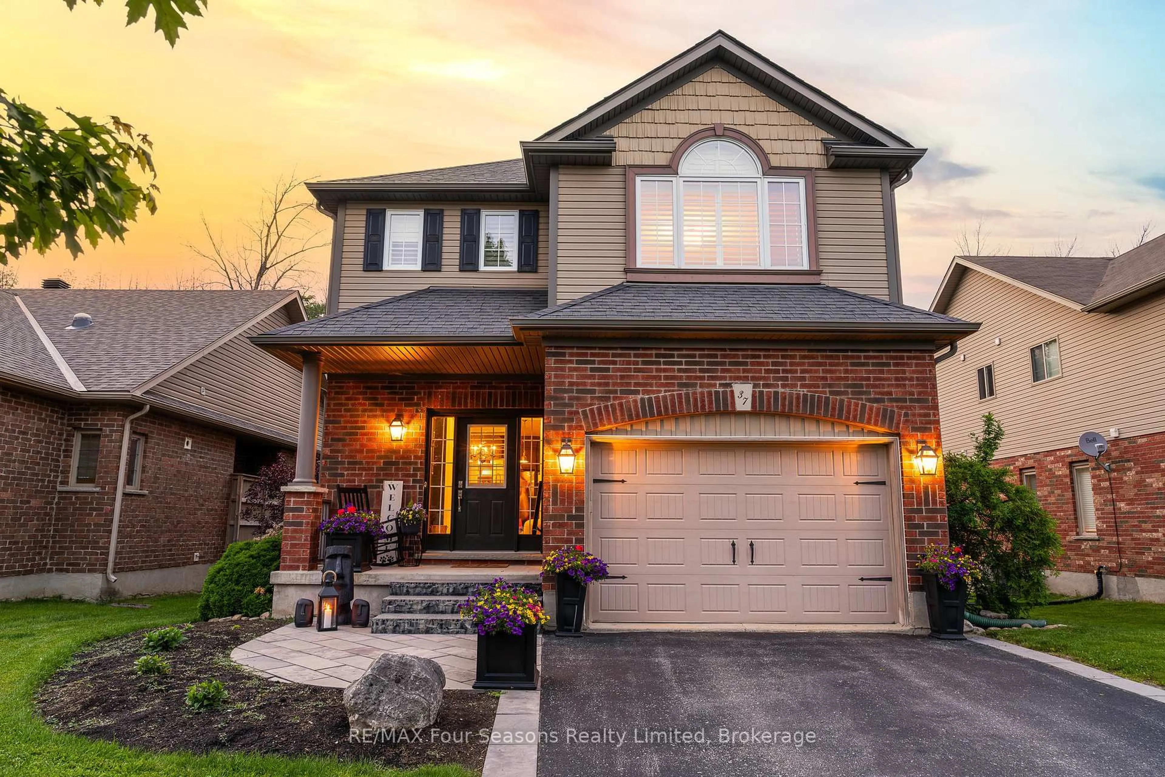 Home with brick exterior material, street for 37 Chamberlain Cres, Collingwood Ontario L9Y 0C9