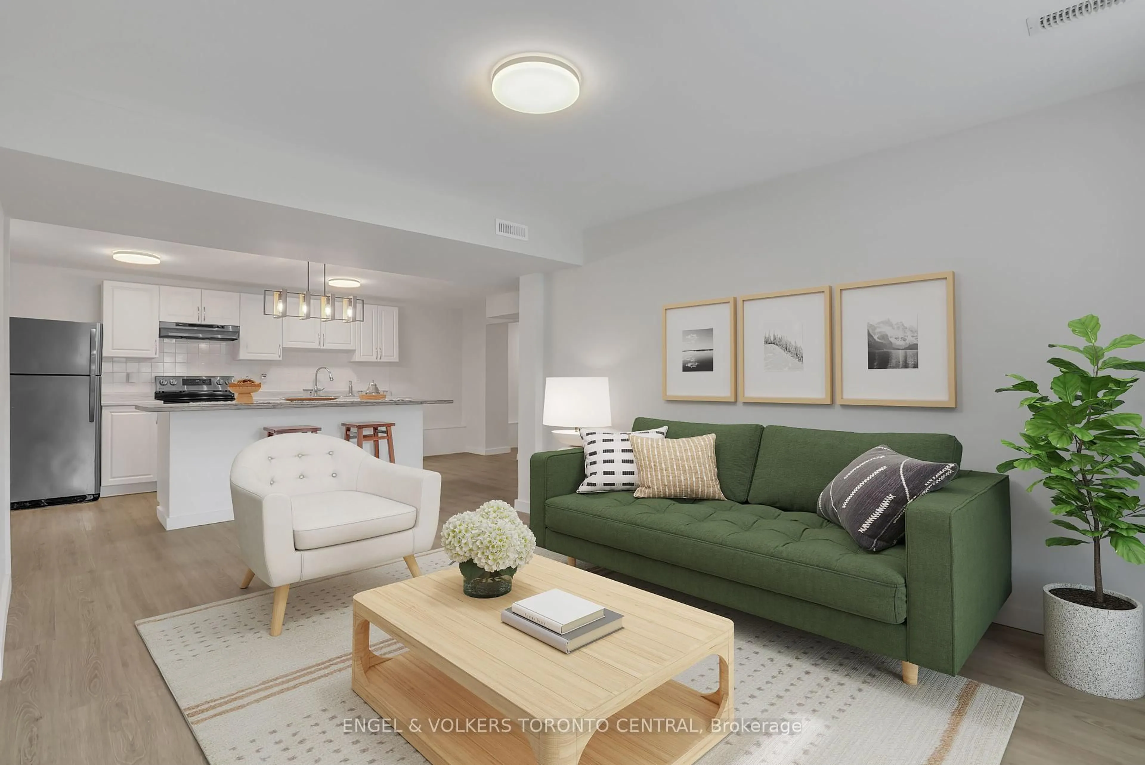 Living room with furniture, unknown for 192 Edgehill Dr, Barrie Ontario L4N 1M1