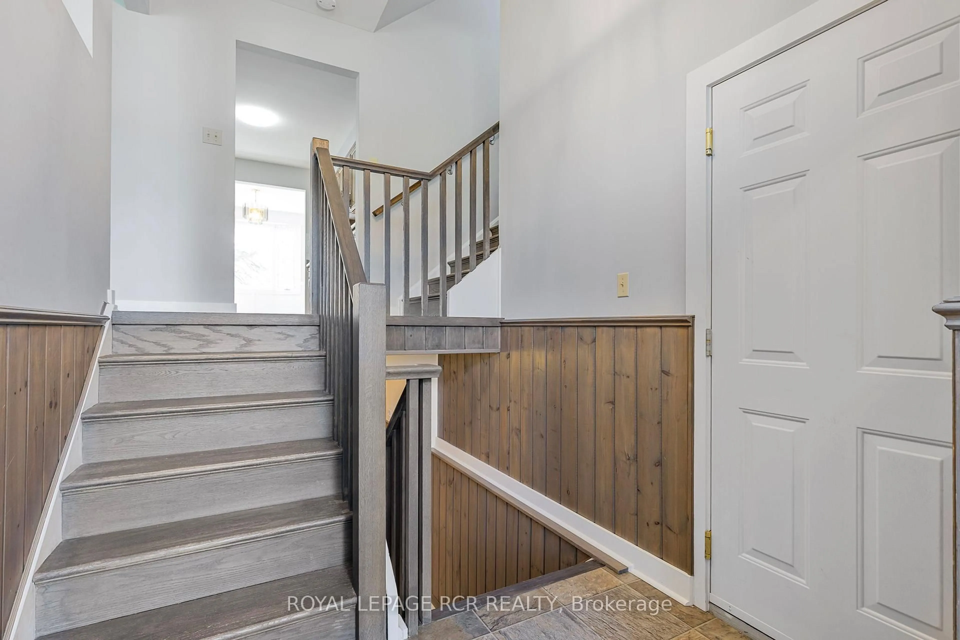Unknown for 80 Woodside Dr, Orillia Ontario L3V 7N9