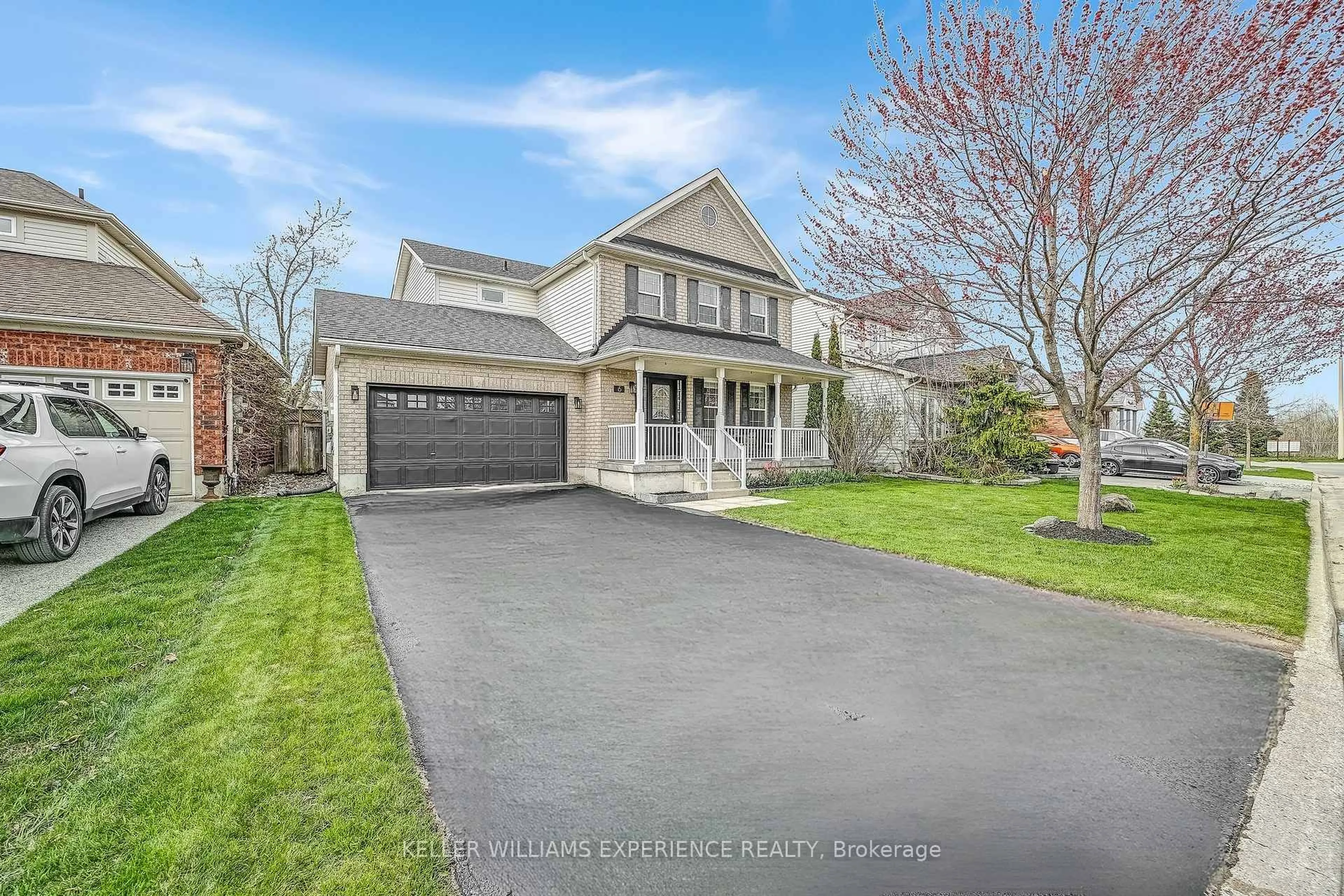 A pic from outside/outdoor area/front of a property/back of a property/a pic from drone, street for 6 BROOKWOOD Dr, Barrie Ontario L4N 0Z1