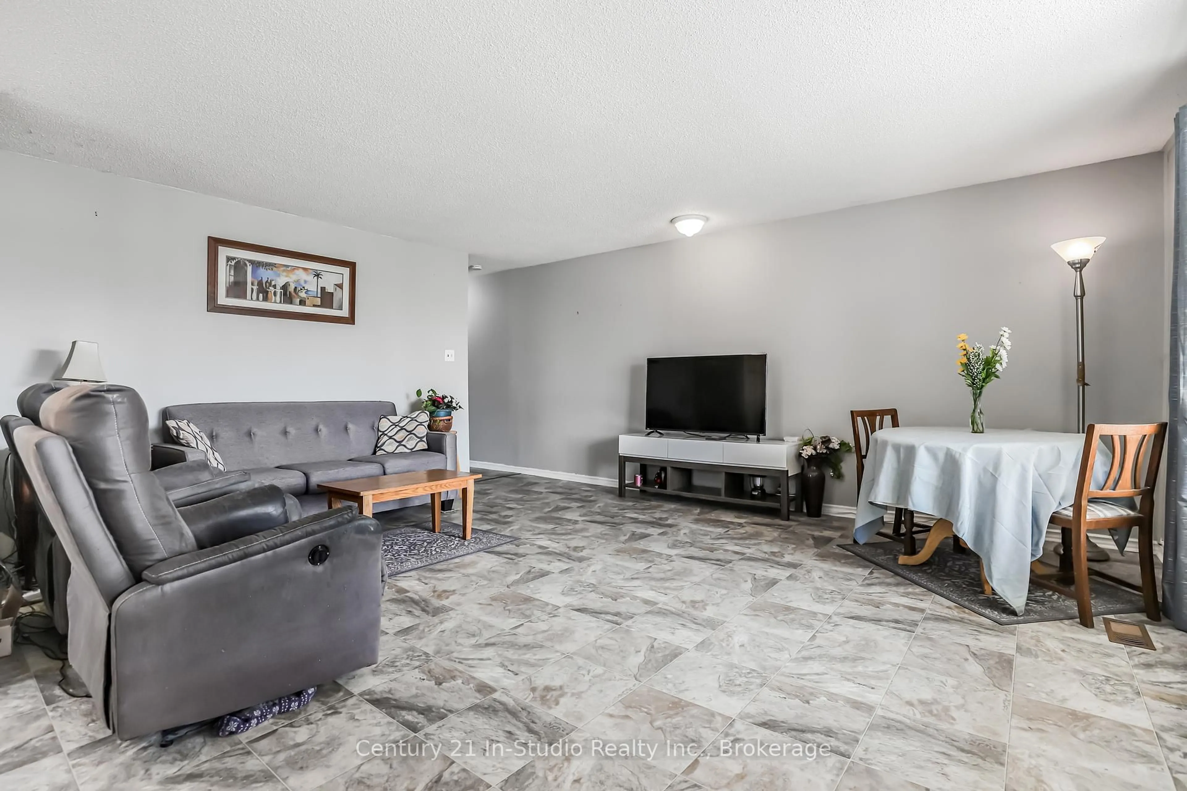 Living room with furniture, unknown for 152 Frederick Dr, Wasaga Beach Ontario L9Z 1P1