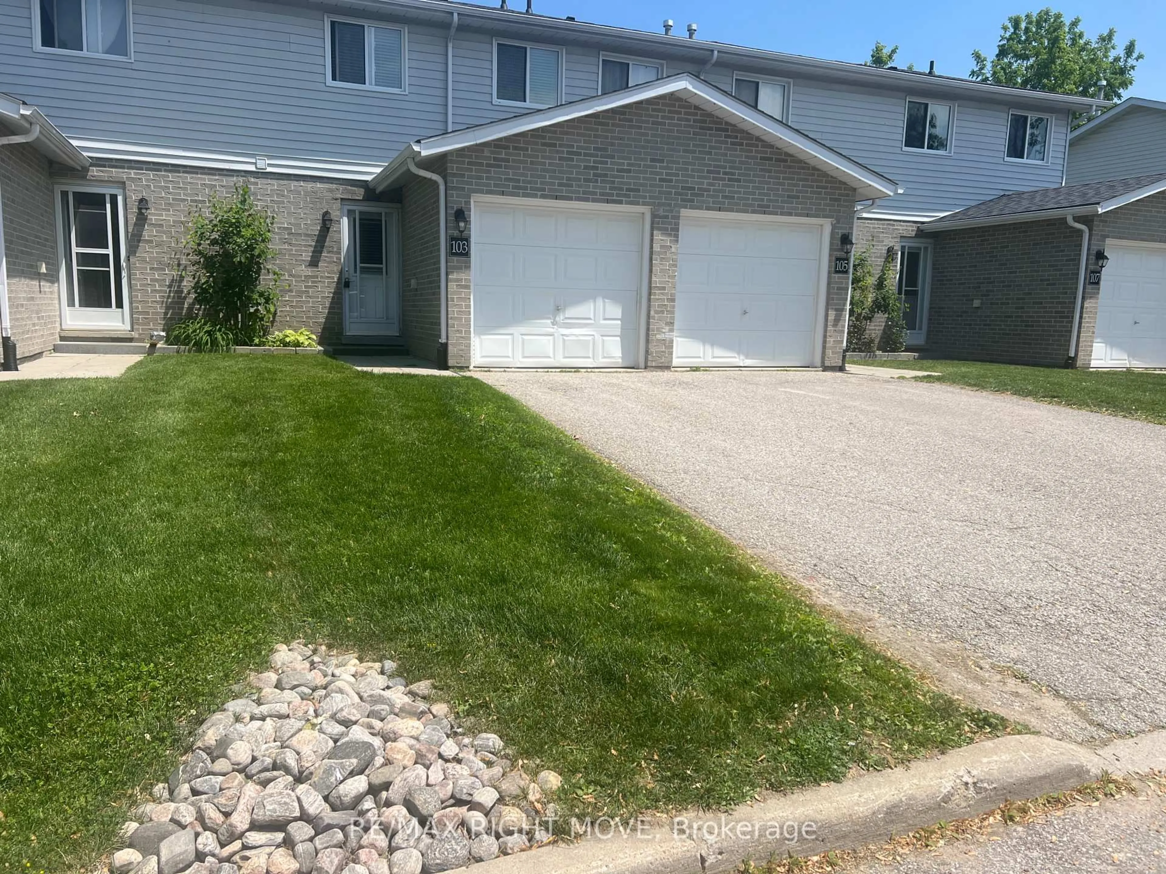 A pic from outside/outdoor area/front of a property/back of a property/a pic from drone, street for 25 South St #103, Orillia Ontario L3V 7M7