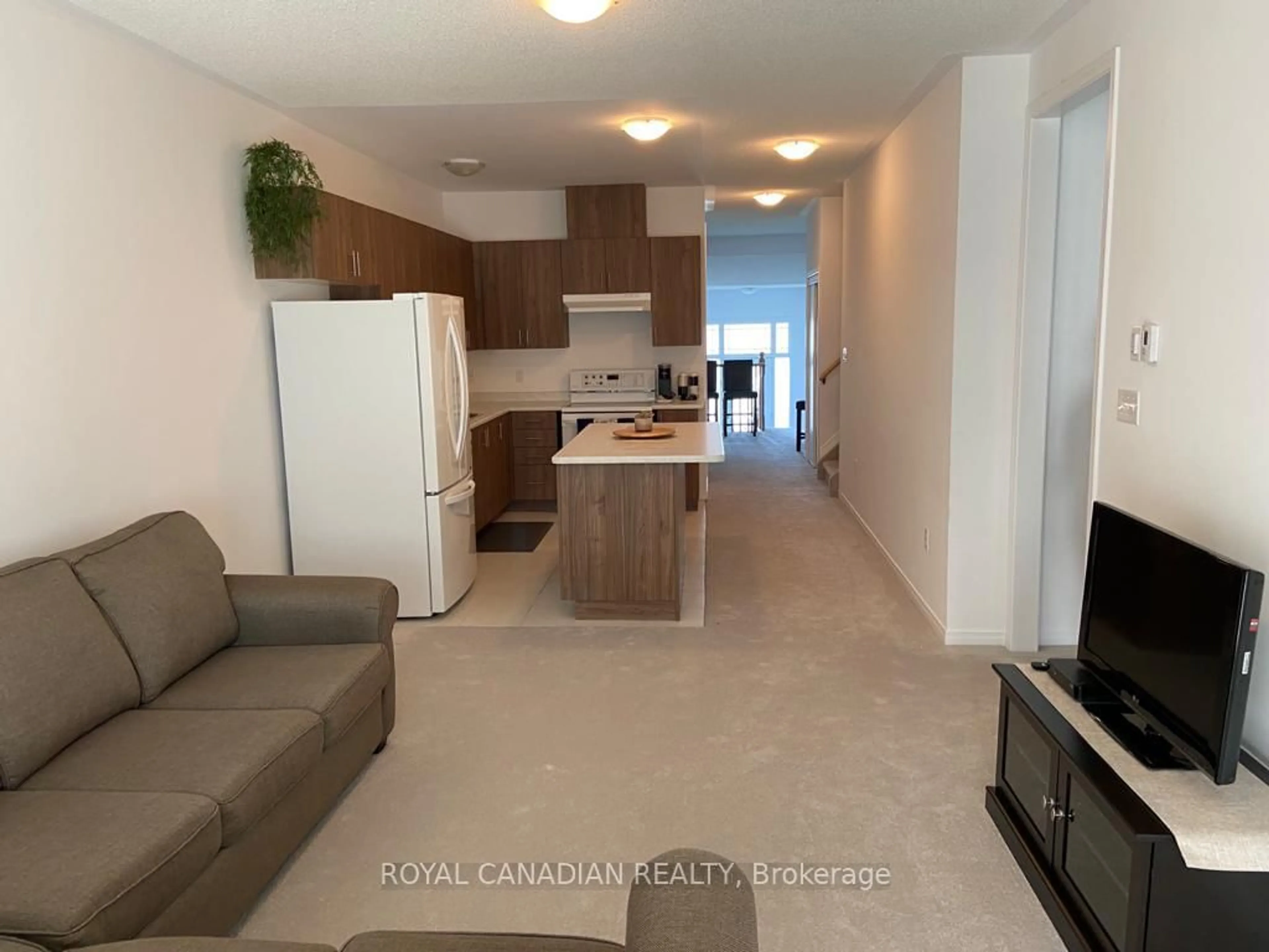 Unknown for 102 Isabella Dr, Orillia Ontario L3V 8K7