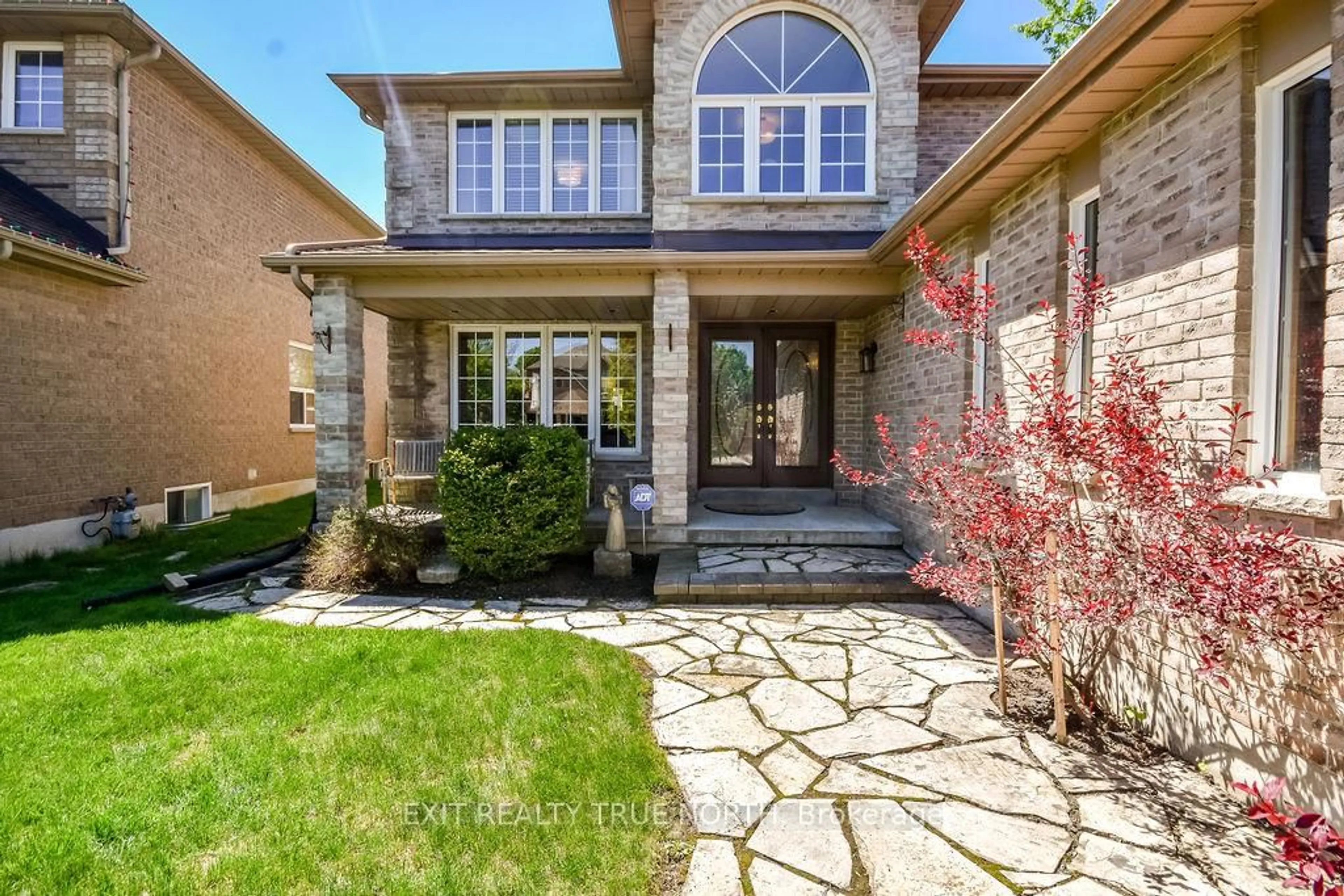 Home with brick exterior material, street for 5 Newberry Crt, Barrie Ontario L4N 0M9