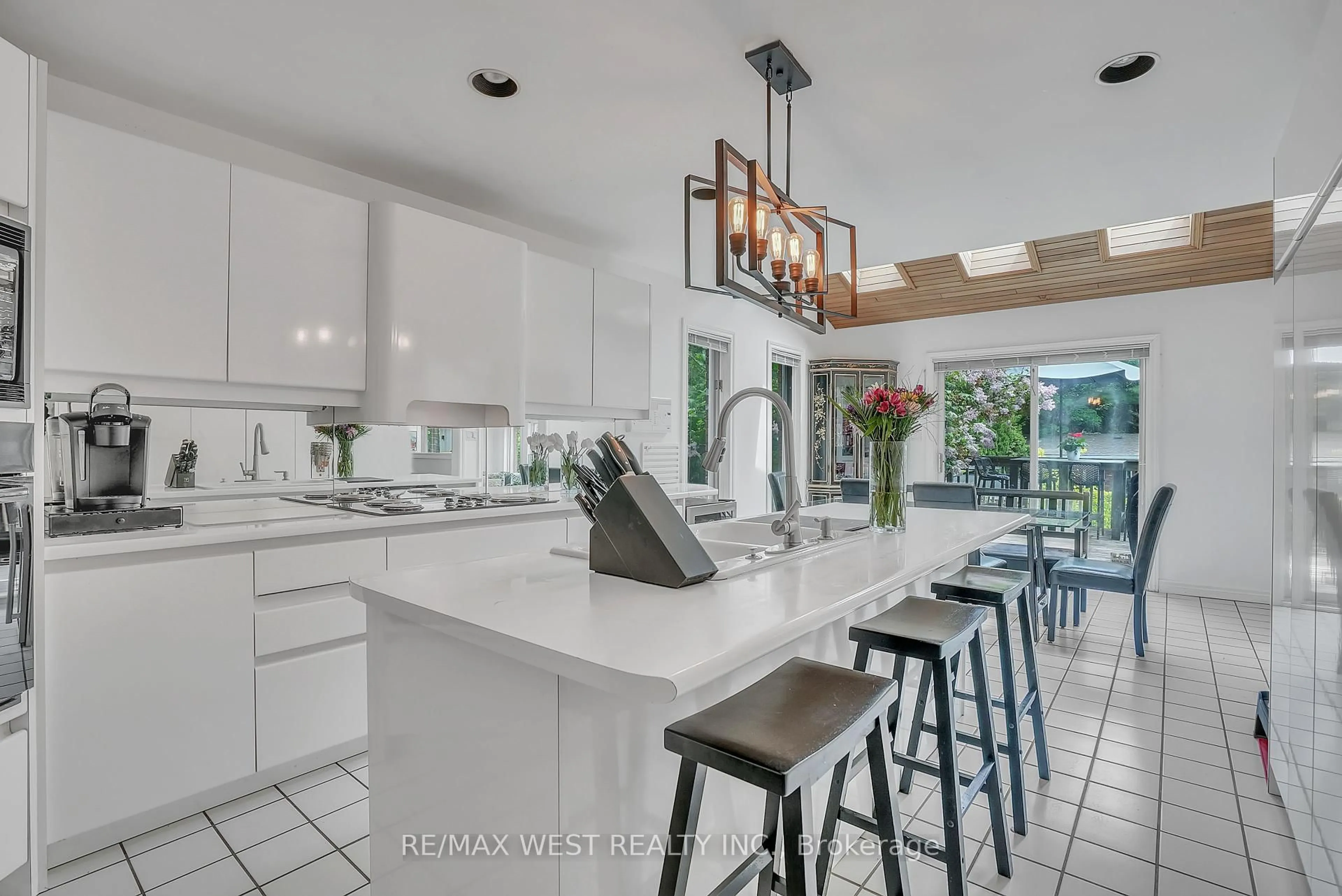 Contemporary kitchen, ceramic/tile floor for 35 Jodies Lane, Springwater Ontario L0L 1X1