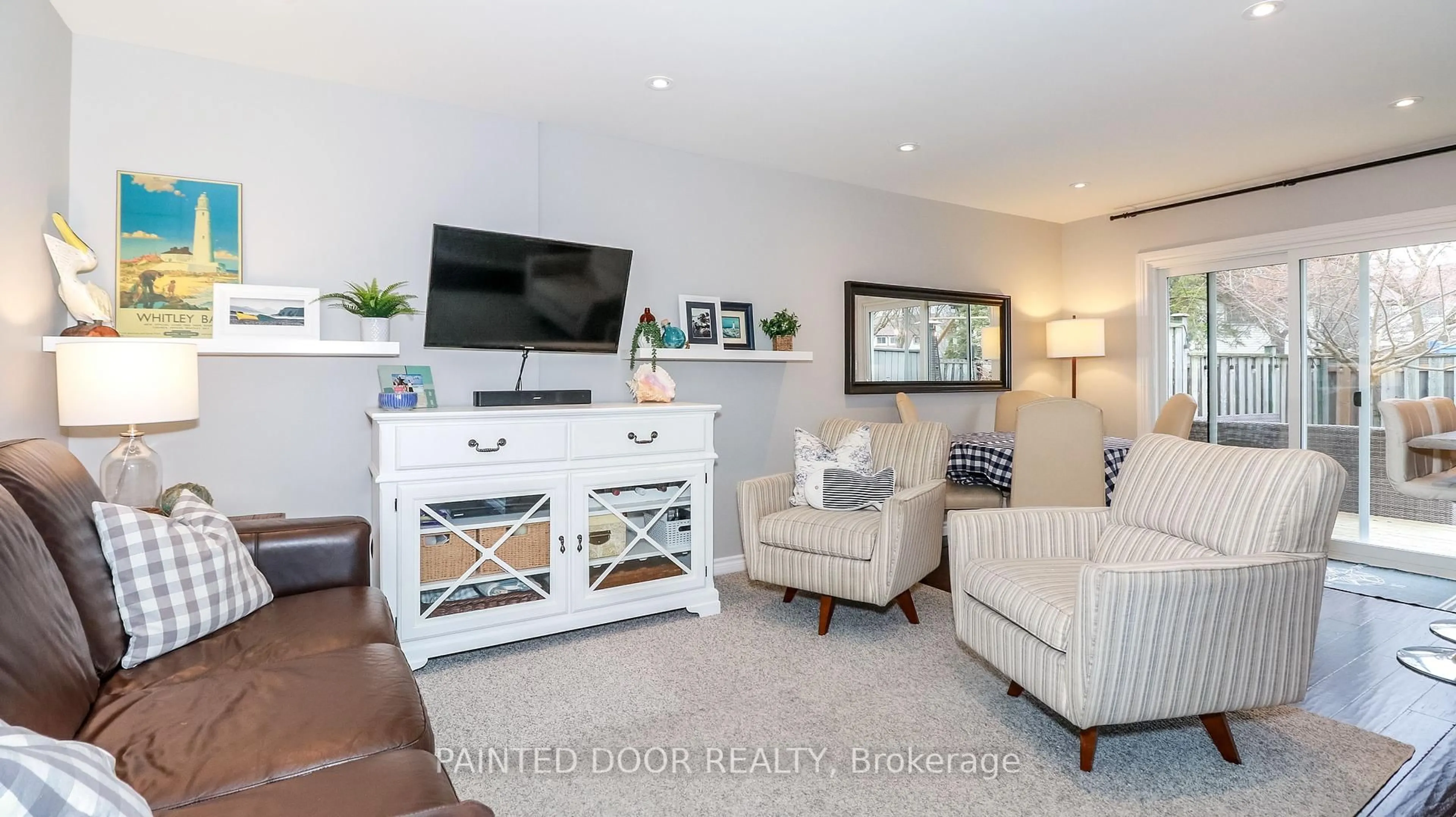 Living room with furniture, unknown for 28 Donald St #63, Barrie Ontario L4N 4S6