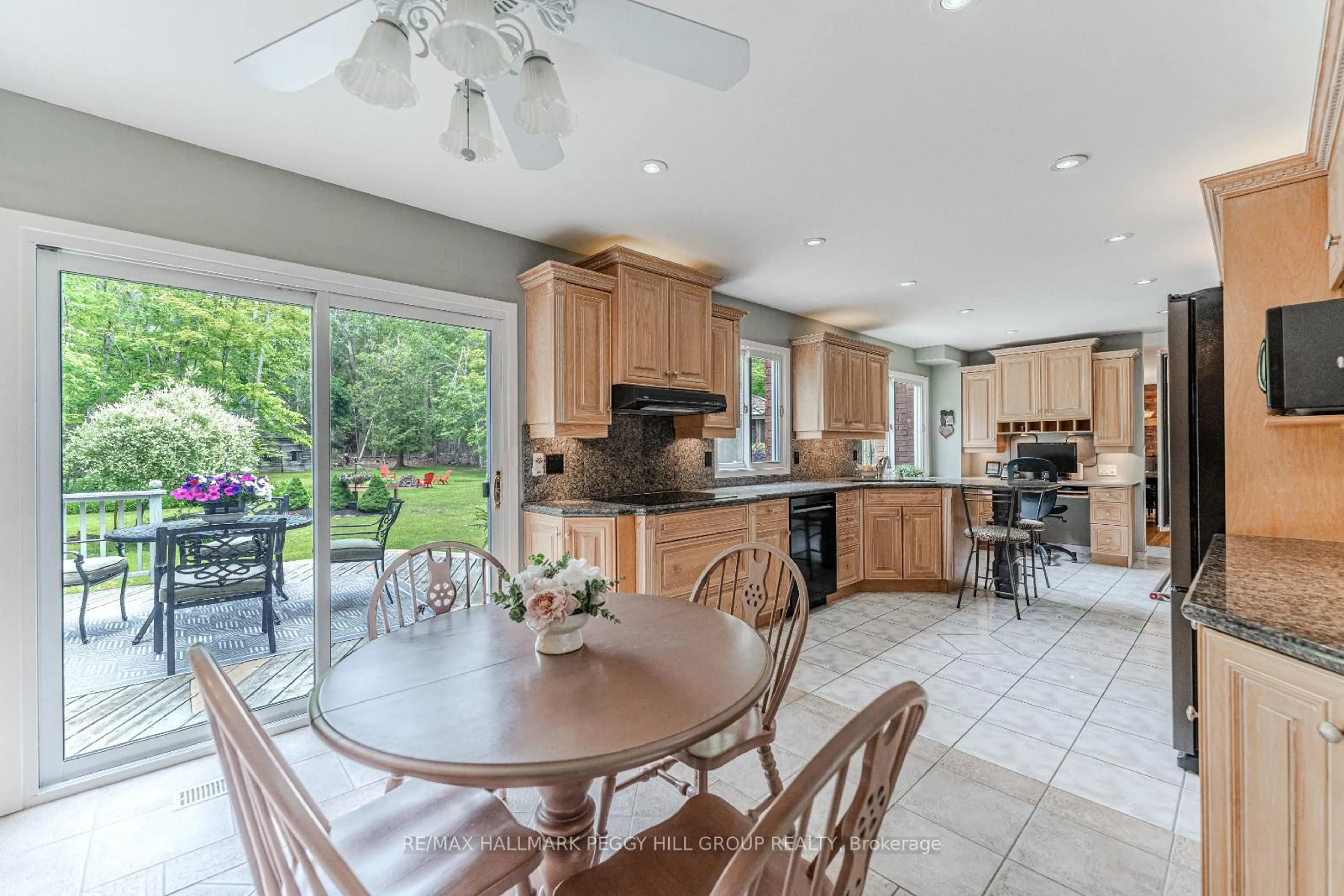 Open concept kitchen, ceramic/tile floor for 102 Tudhope Blvd, Oro-Medonte Ontario L0L 1T0