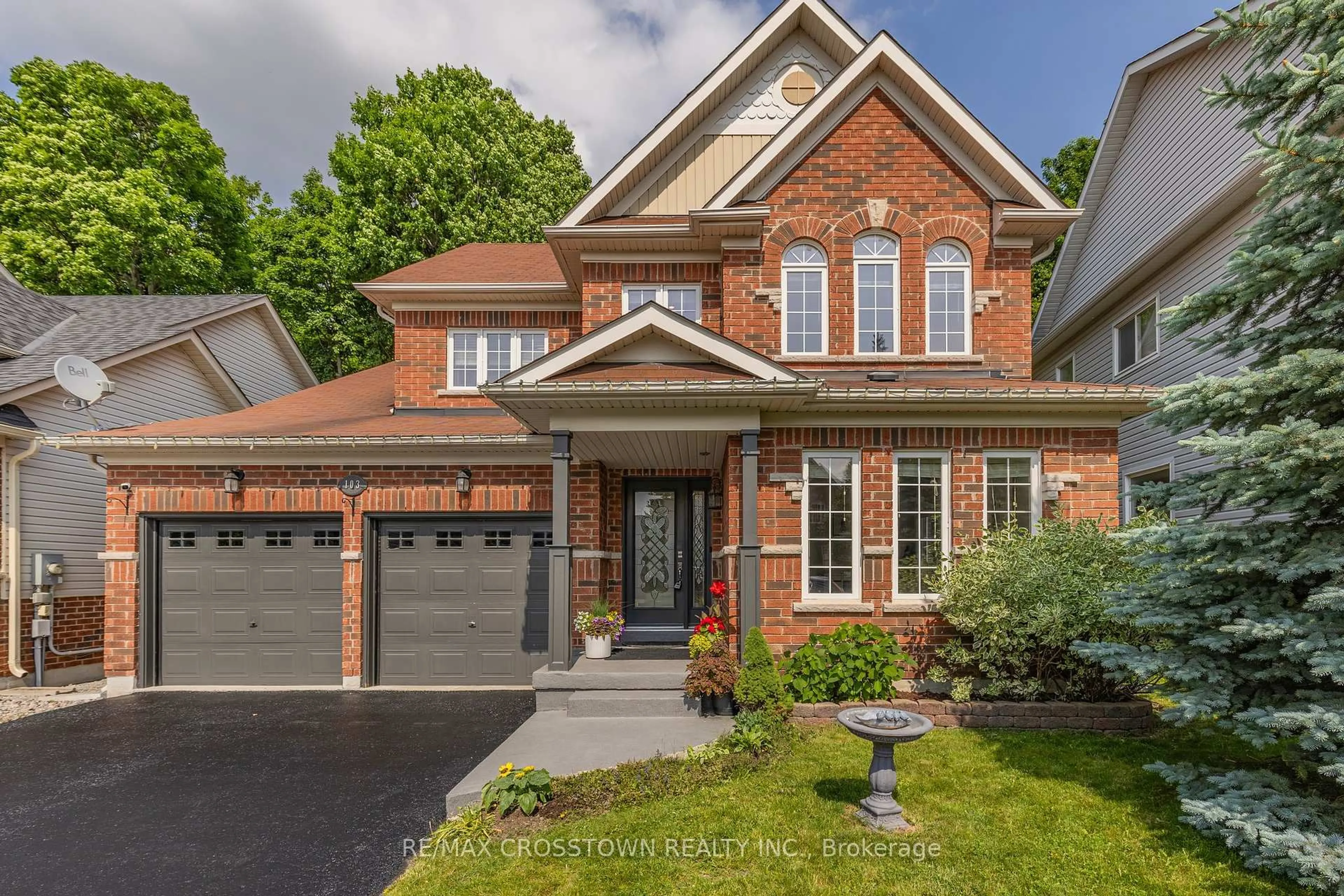 Home with brick exterior material, street for 103 Diana Way, Barrie Ontario L4M 7J2