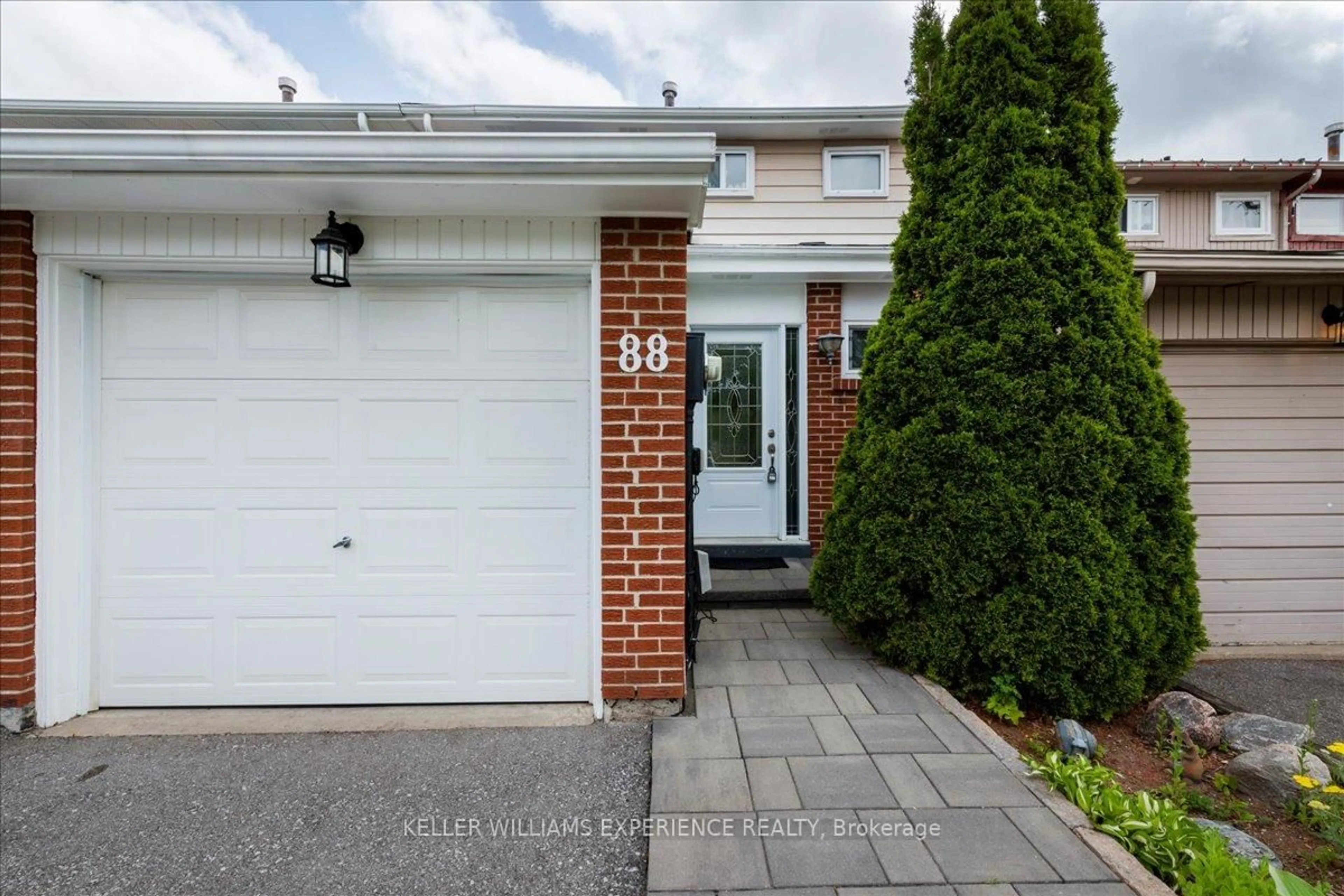 Unknown for 88 Chaucer Cres, Barrie Ontario L4N 4T7