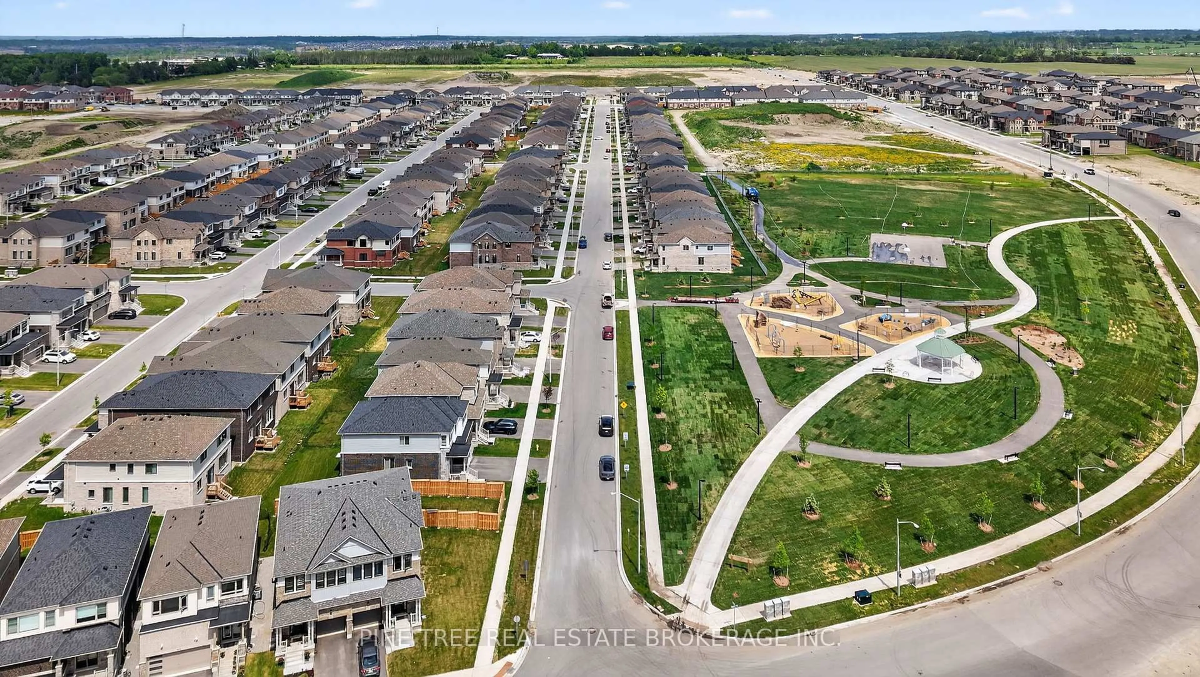 A pic from outside/outdoor area/front of a property/back of a property/a pic from drone, street for 11 Phoenix Blvd, Barrie Ontario L9J 0P6