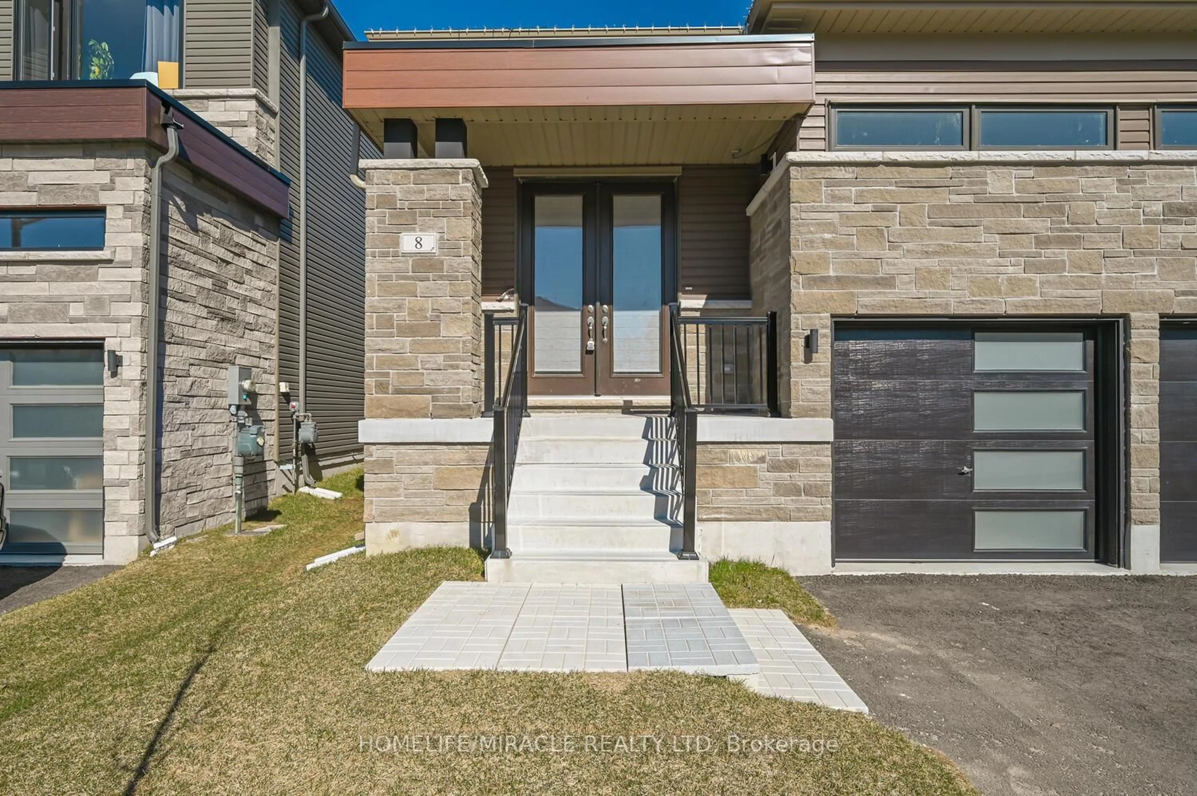 Unknown for 8 Beatrice Dr, Wasaga Beach Ontario L9Z 0L3