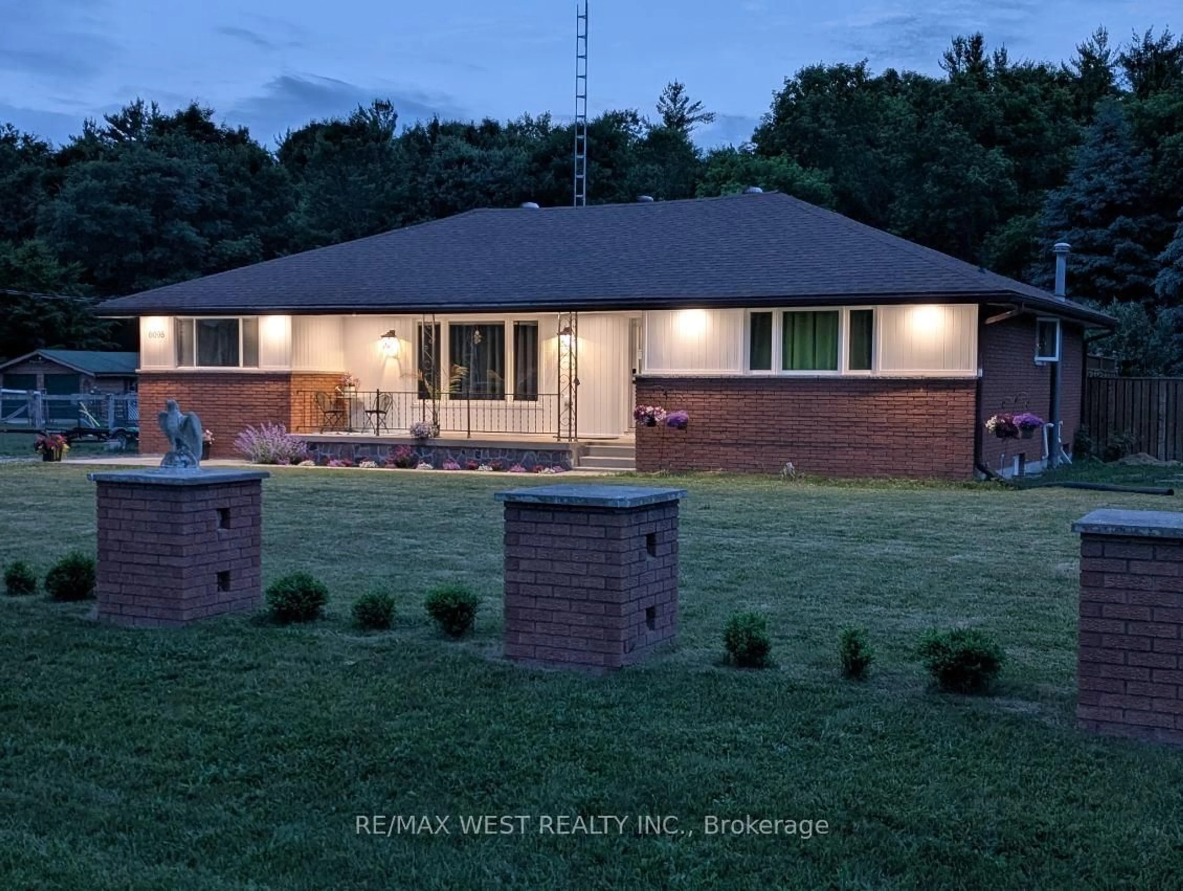 Home with brick exterior material, unknown for 6098 Vasey Rd, Springwater Ontario L0L 1P0