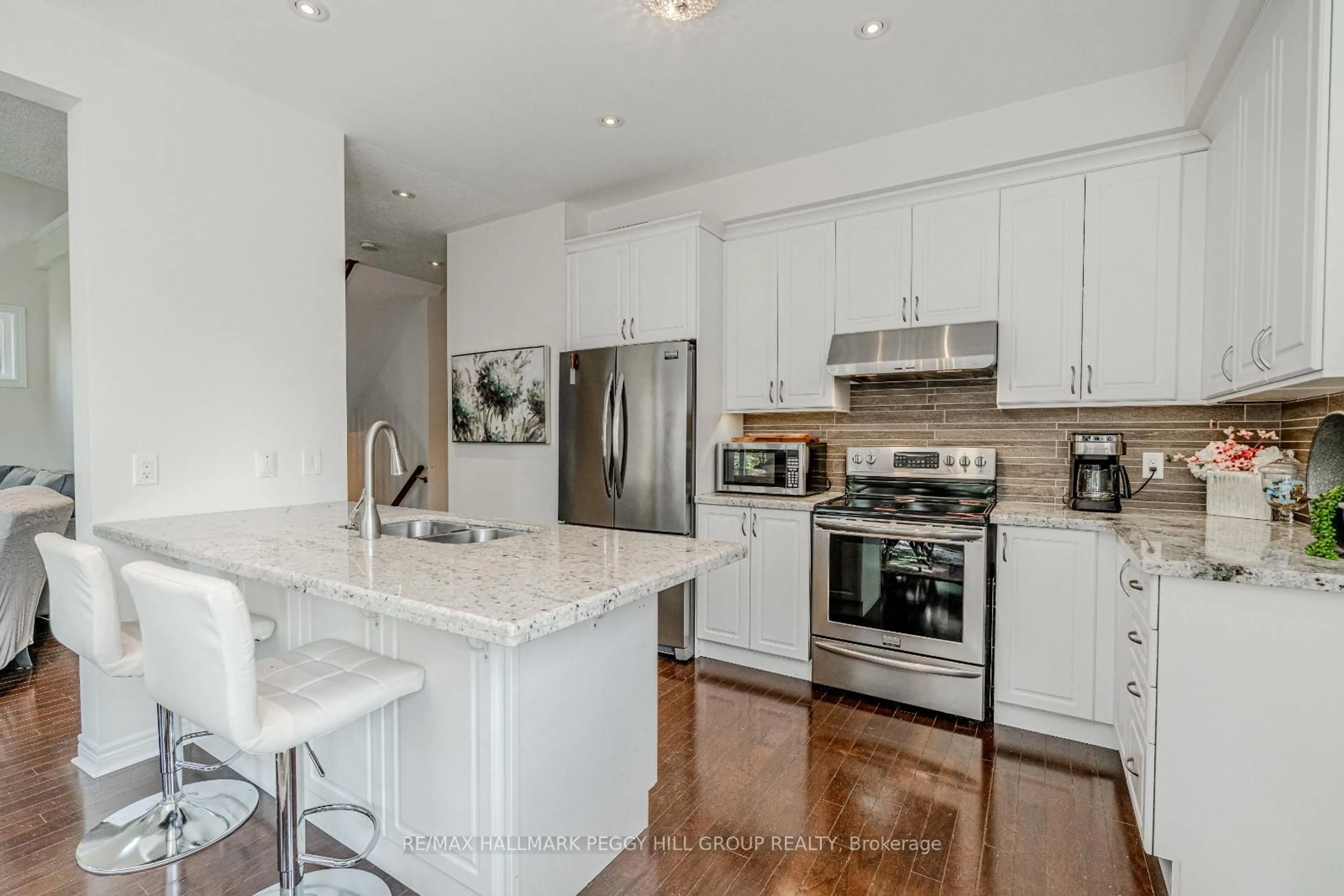Open concept kitchen, unknown for 9 Riverwalk Pl, Midland Ontario L4R 0B4
