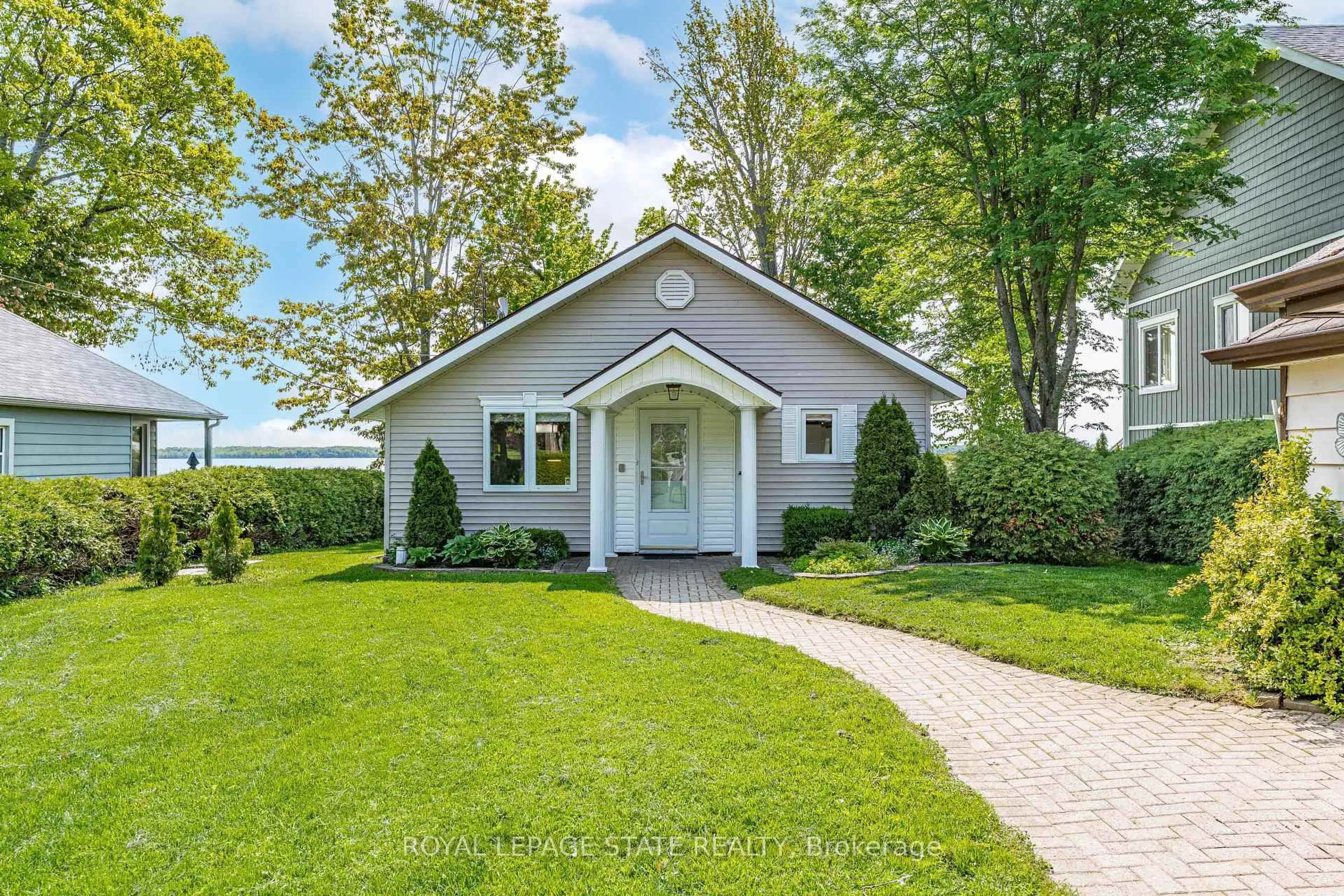 Unknown for 2703 Lakeside Dr, Severn Ontario L0K 1G0