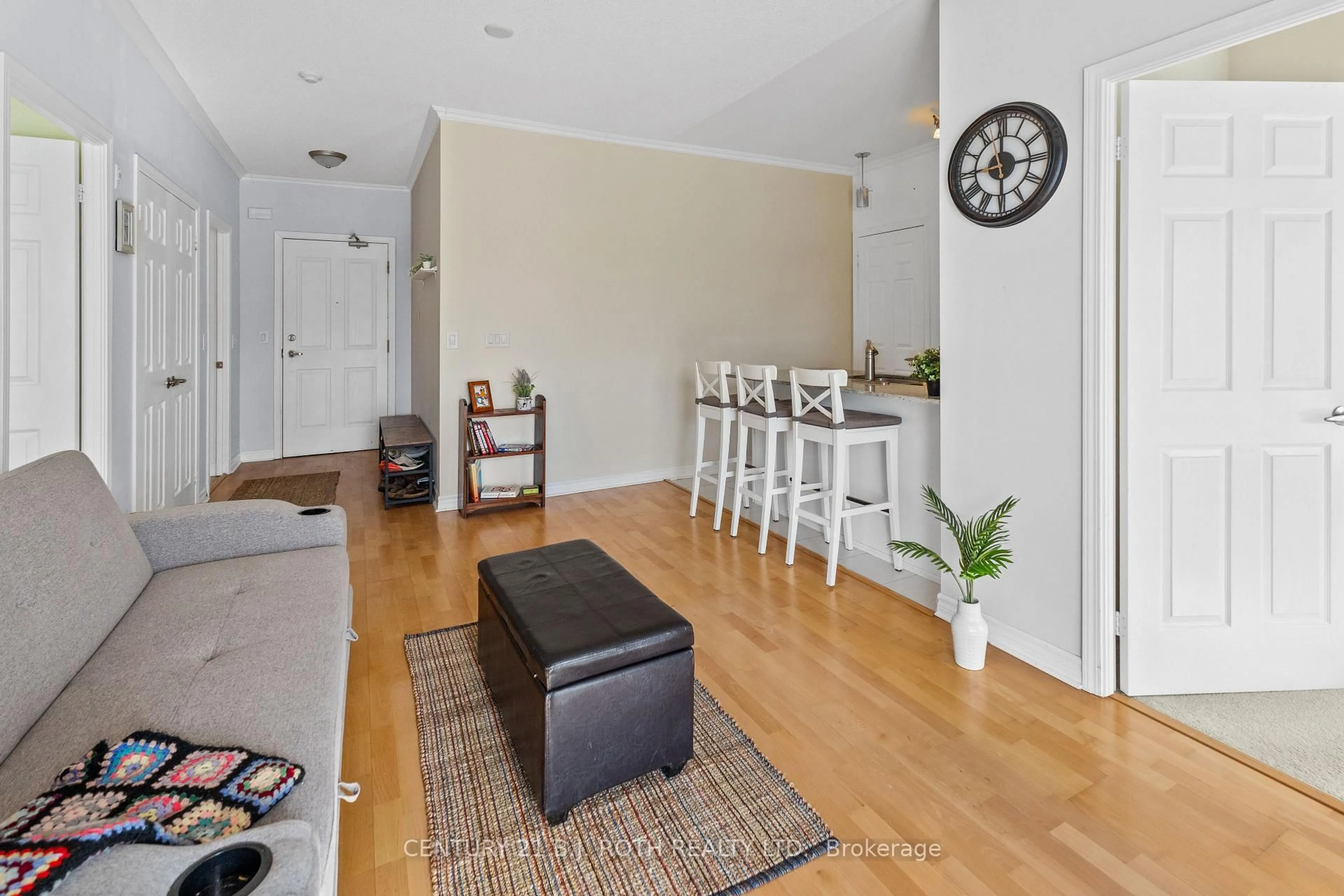 Living room with furniture, unknown for 354 Atherley Rd #211, Orillia Ontario L3V 0B8