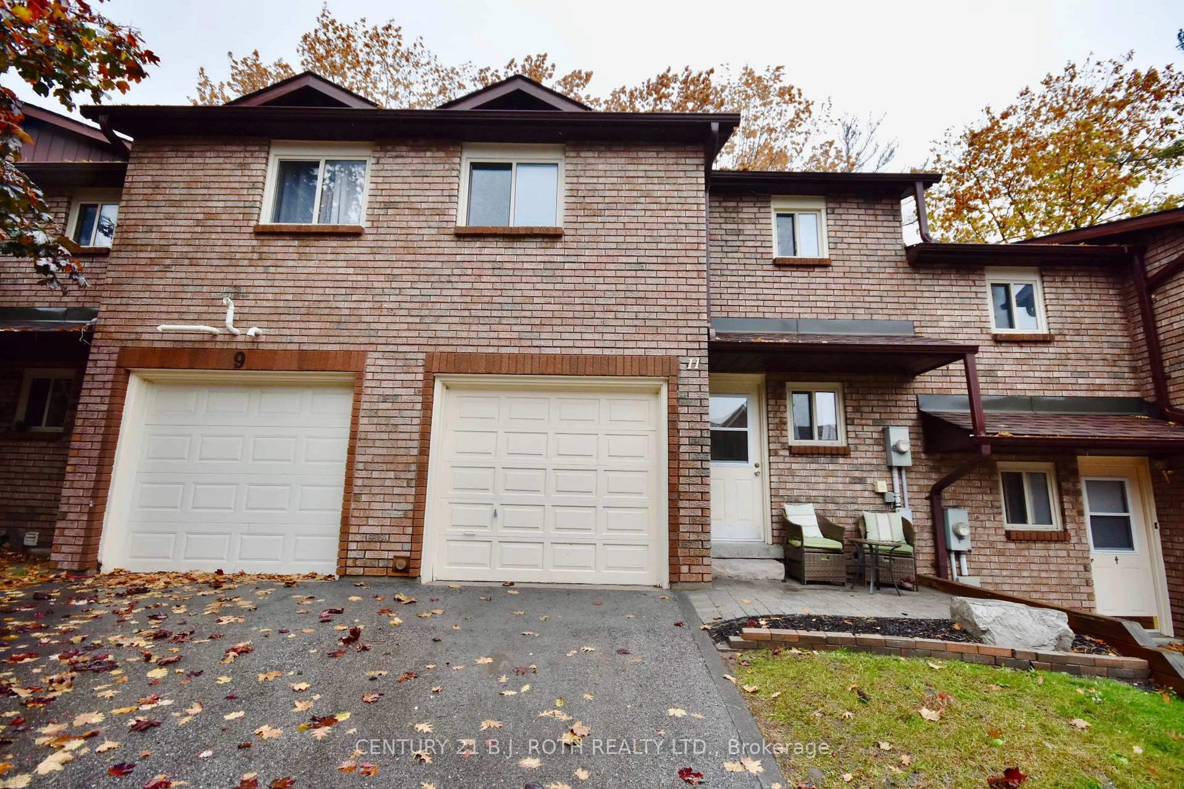 Home with brick exterior material, street for 11 Pheasant Tr, Barrie Ontario L4N 6W4