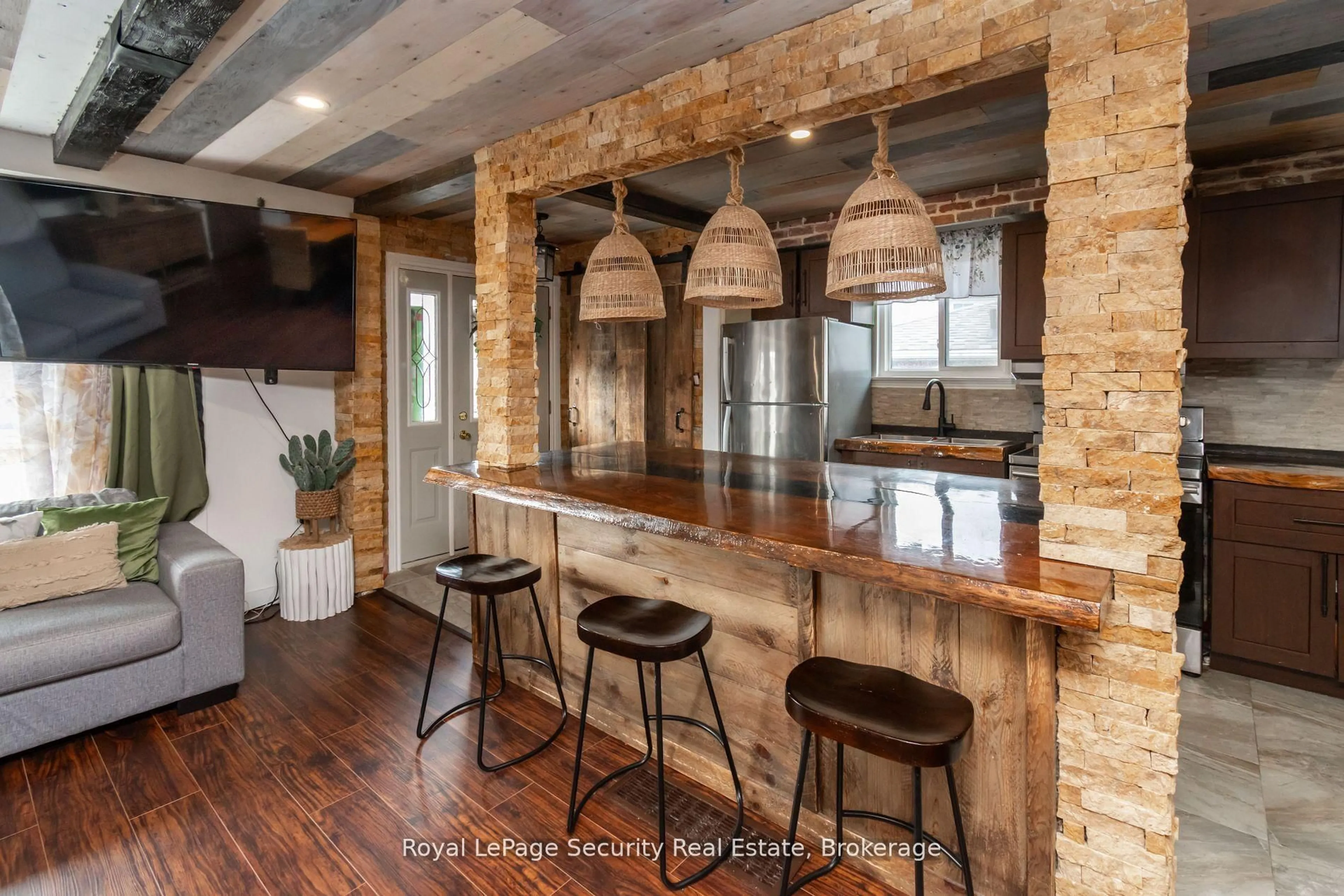 Open concept kitchen, unknown for 73 College Cres, Barrie Ontario L4M 2W5