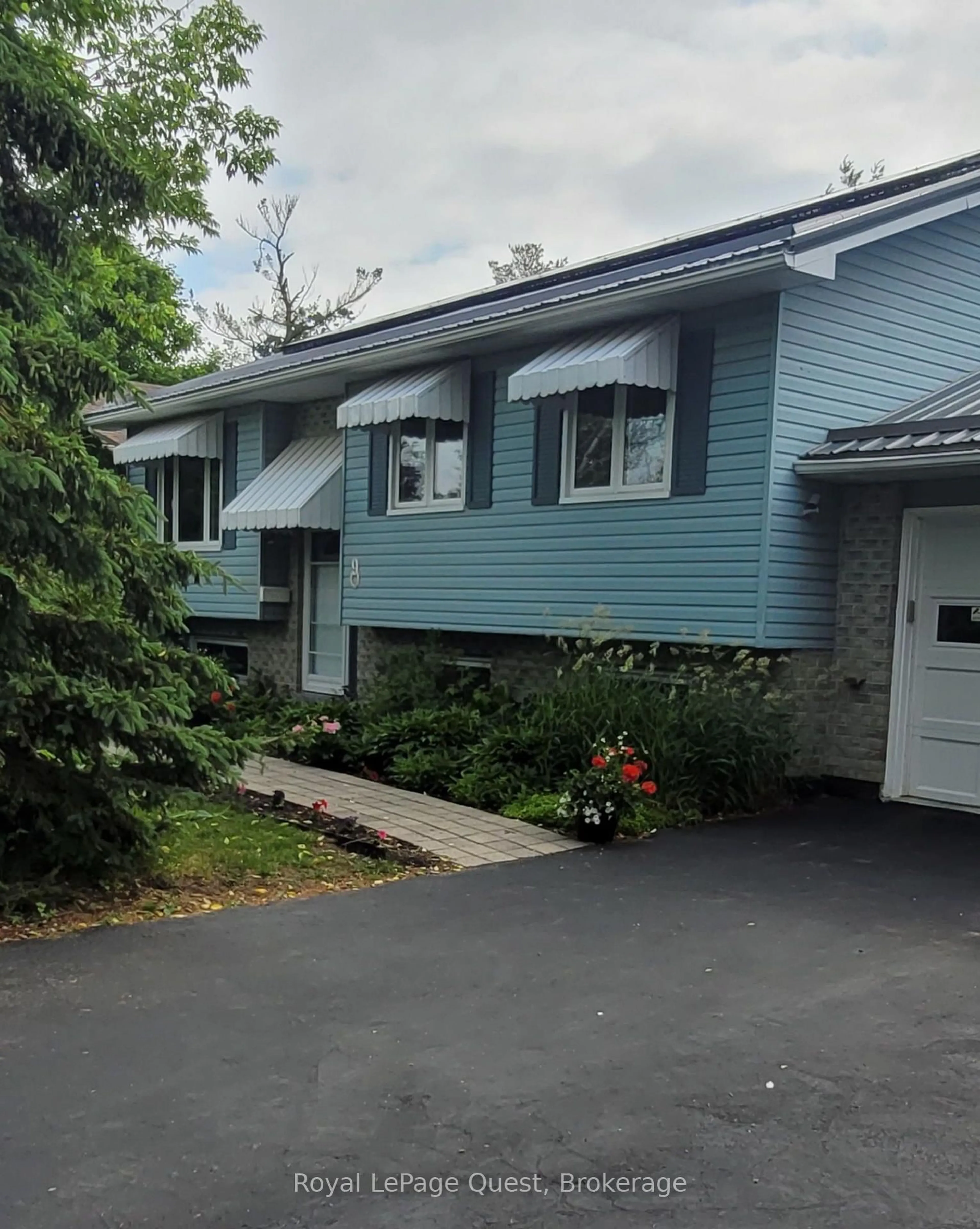 Home with vinyl exterior material, street for 9 Dancy Dr, Orillia Ontario L3V 7M1