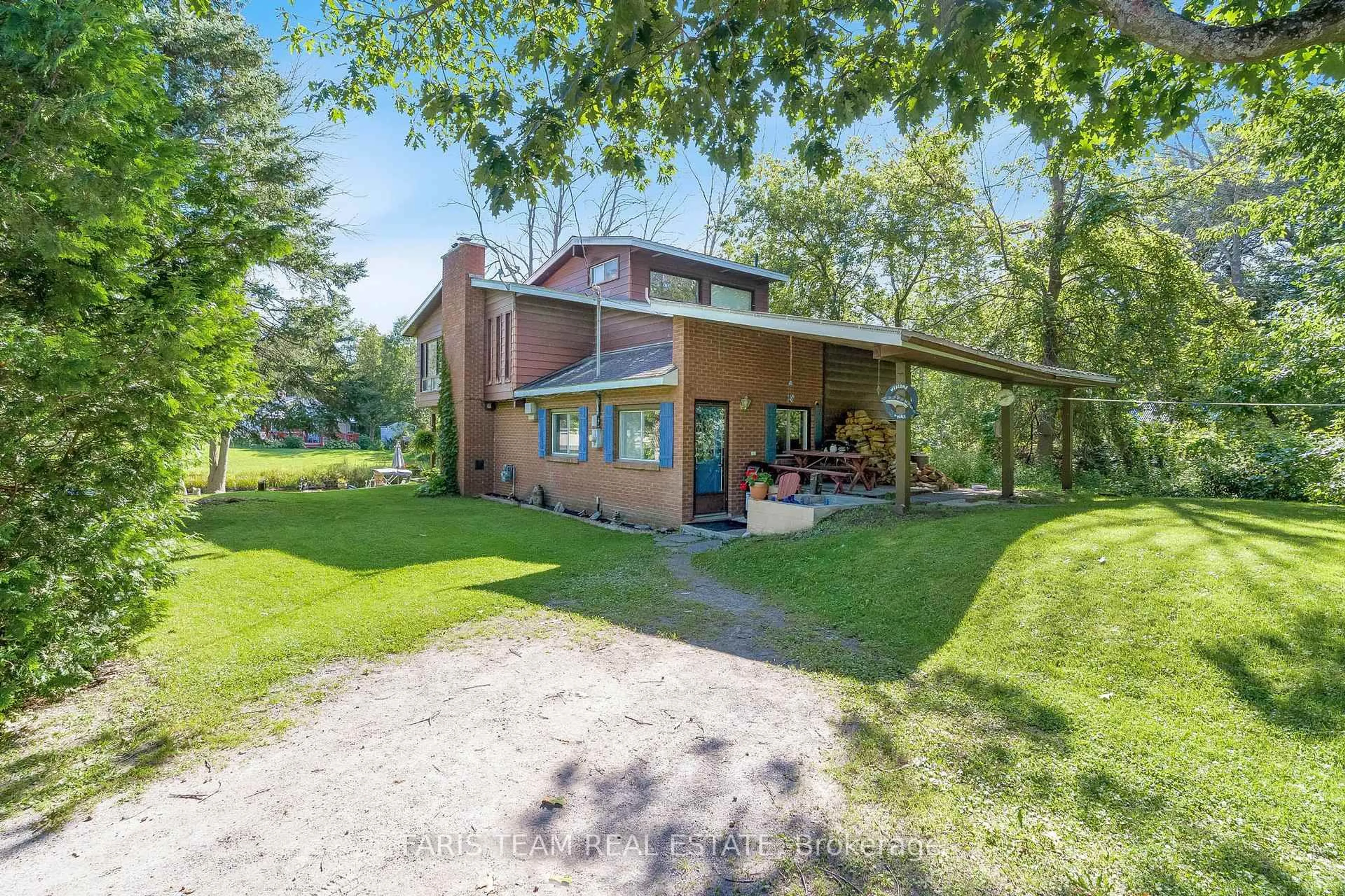 Patio, water/lake/river/ocean view for 54 Hearthstone Dr, Tay Ontario L0K 2C0
