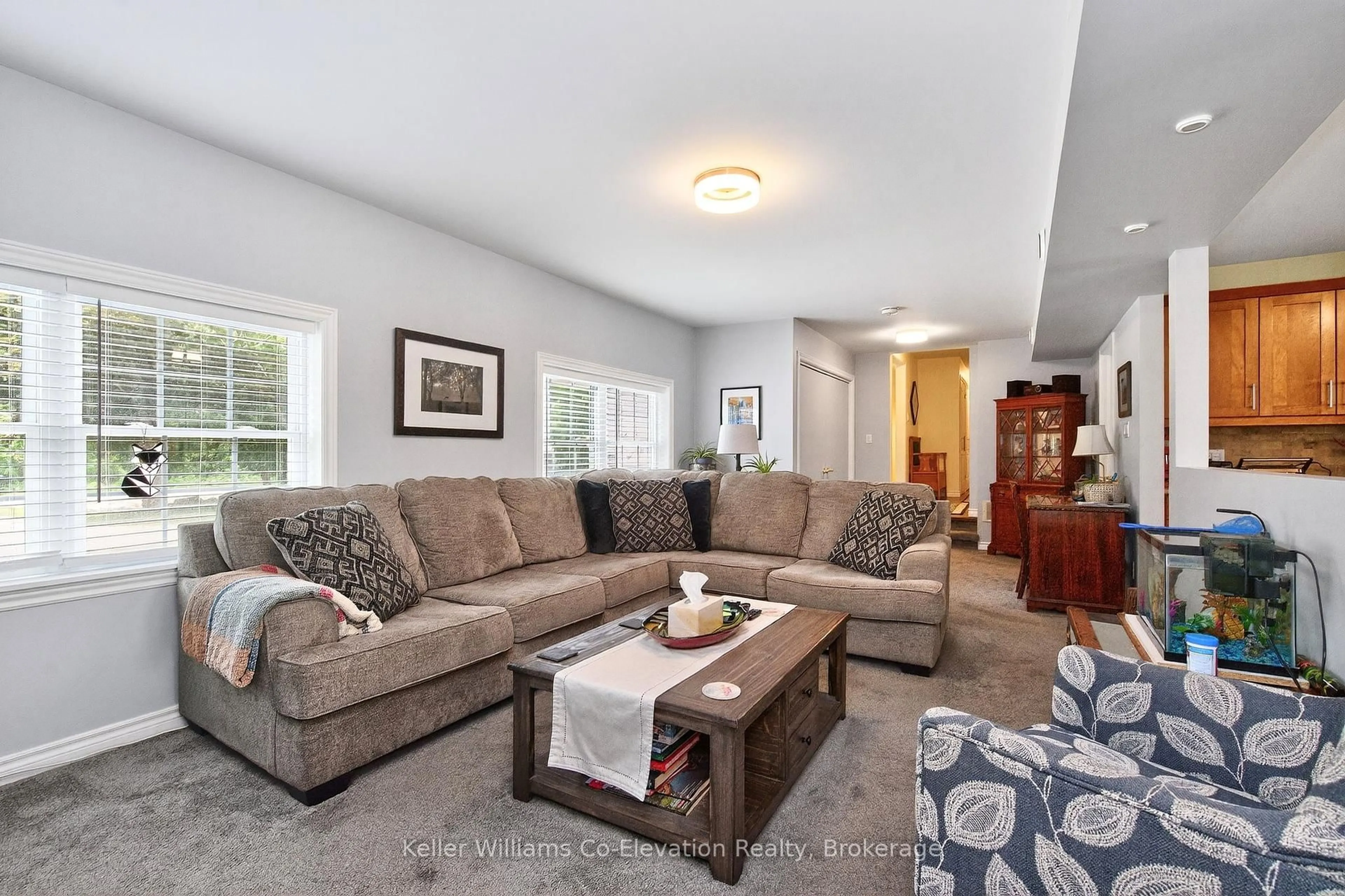 Living room with furniture, unknown for 2185 Old Fort Rd, Tay Ontario L4R 4K3