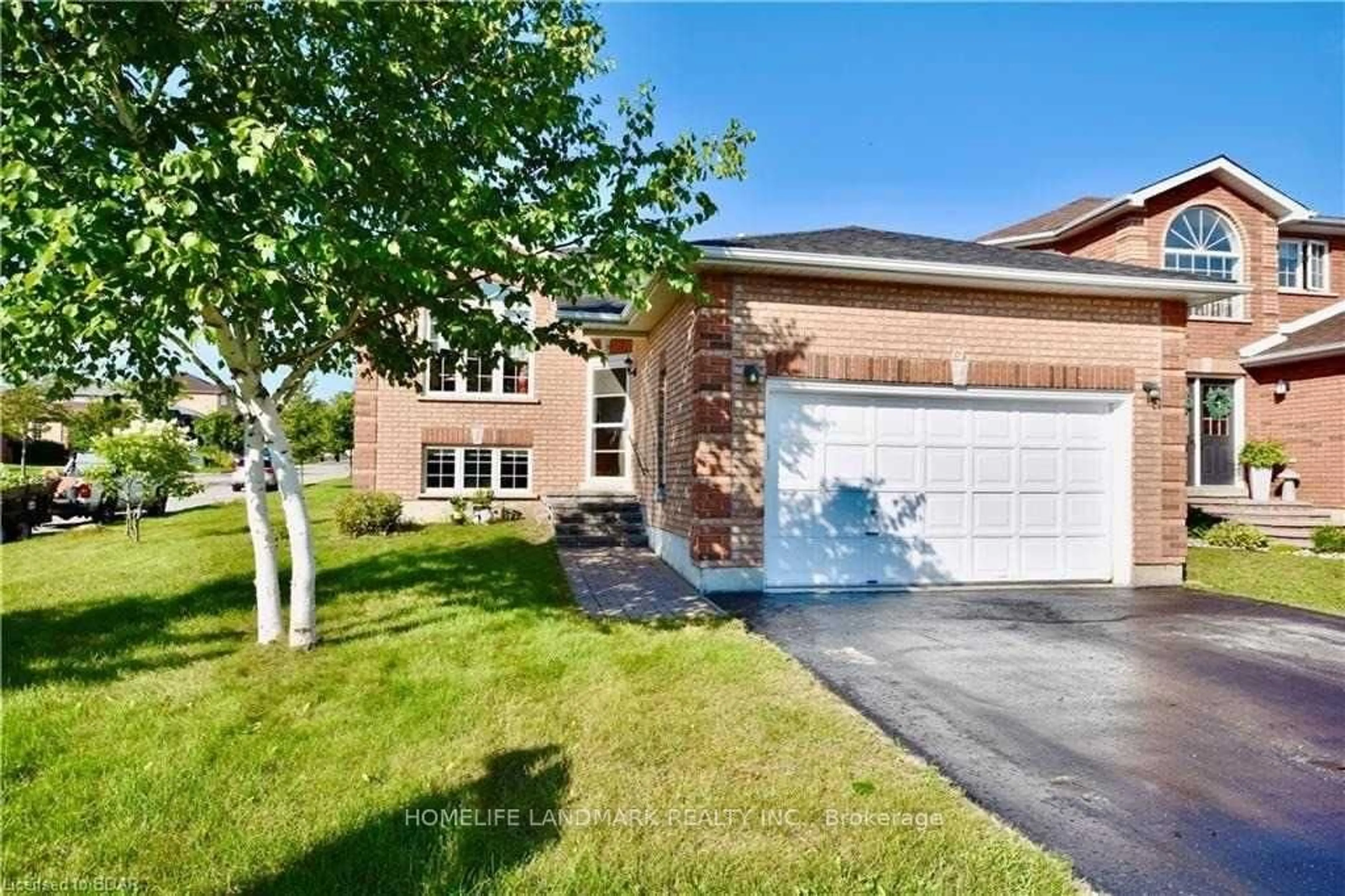 Home with brick exterior material, street for 14 crompton Dr, Barrie Ontario L4M 6M8