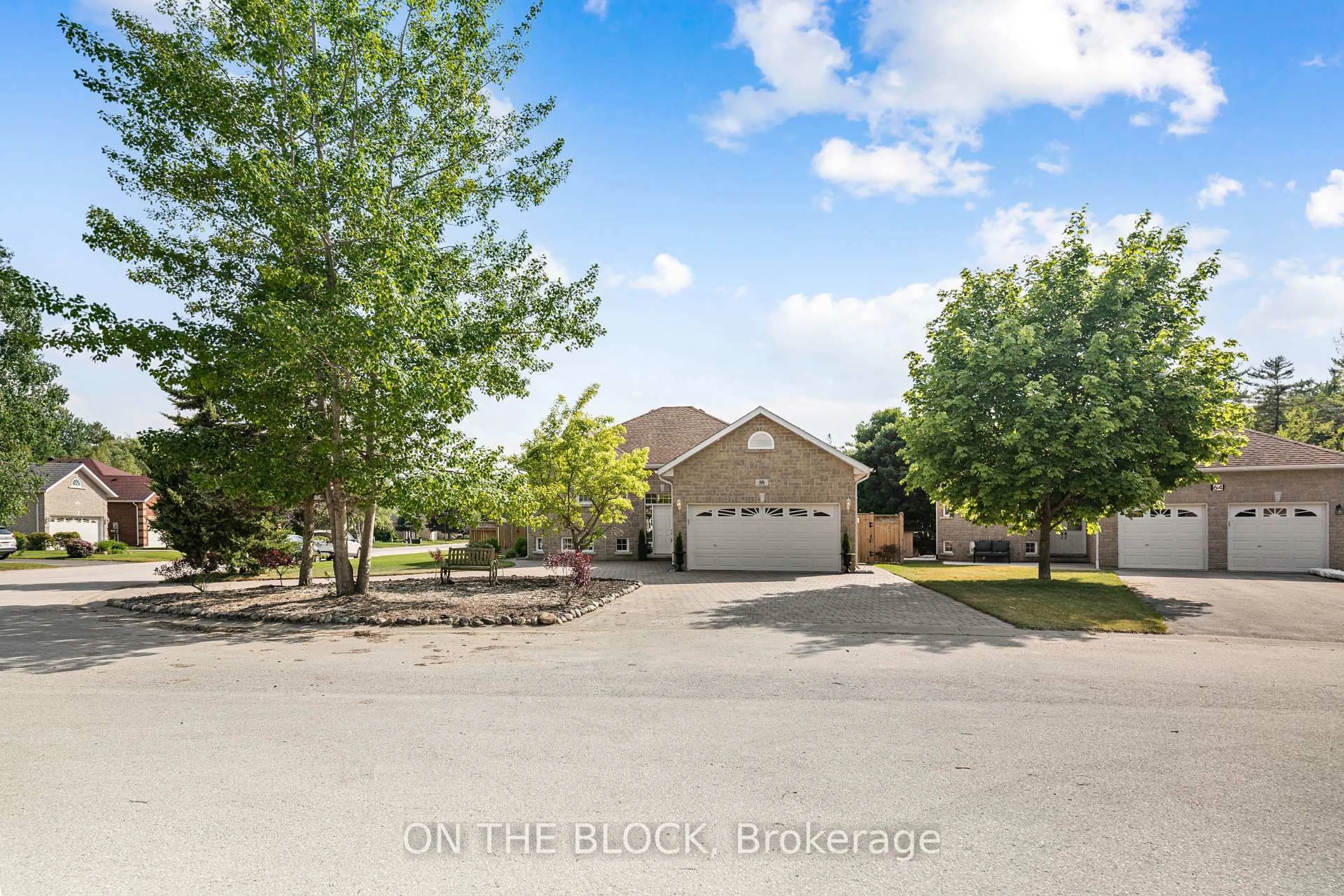 A pic from outside/outdoor area/front of a property/back of a property/a pic from drone, street for 66 Donato Way, Wasaga Beach Ontario L9Z 1R9