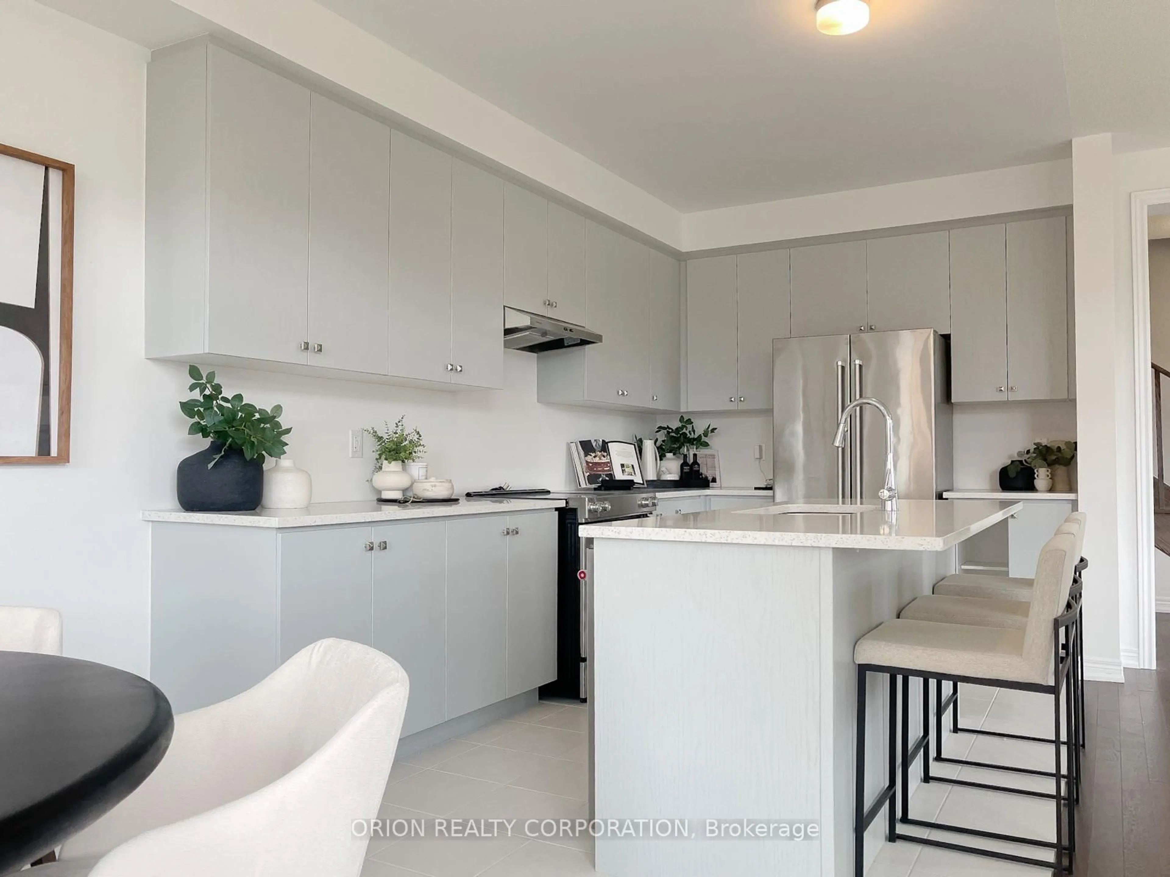 Open concept kitchen, ceramic/tile floor for 147 Fenchurch Manr, Barrie Ontario L9J 0X1