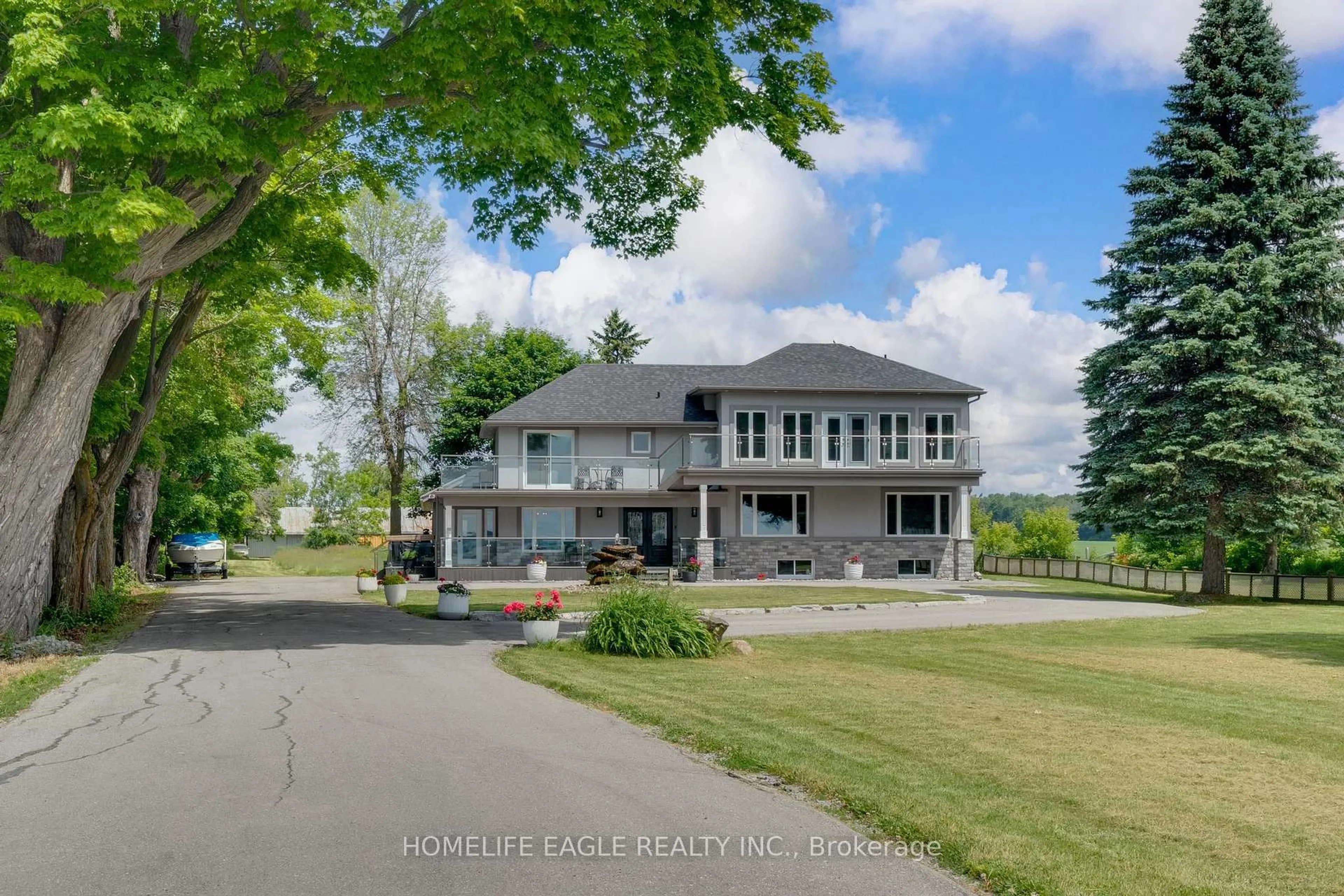 A pic from outside/outdoor area/front of a property/back of a property/a pic from drone, unknown for 1275 Ramara Road 47 Rd, Ramara Ontario L0K 1B0