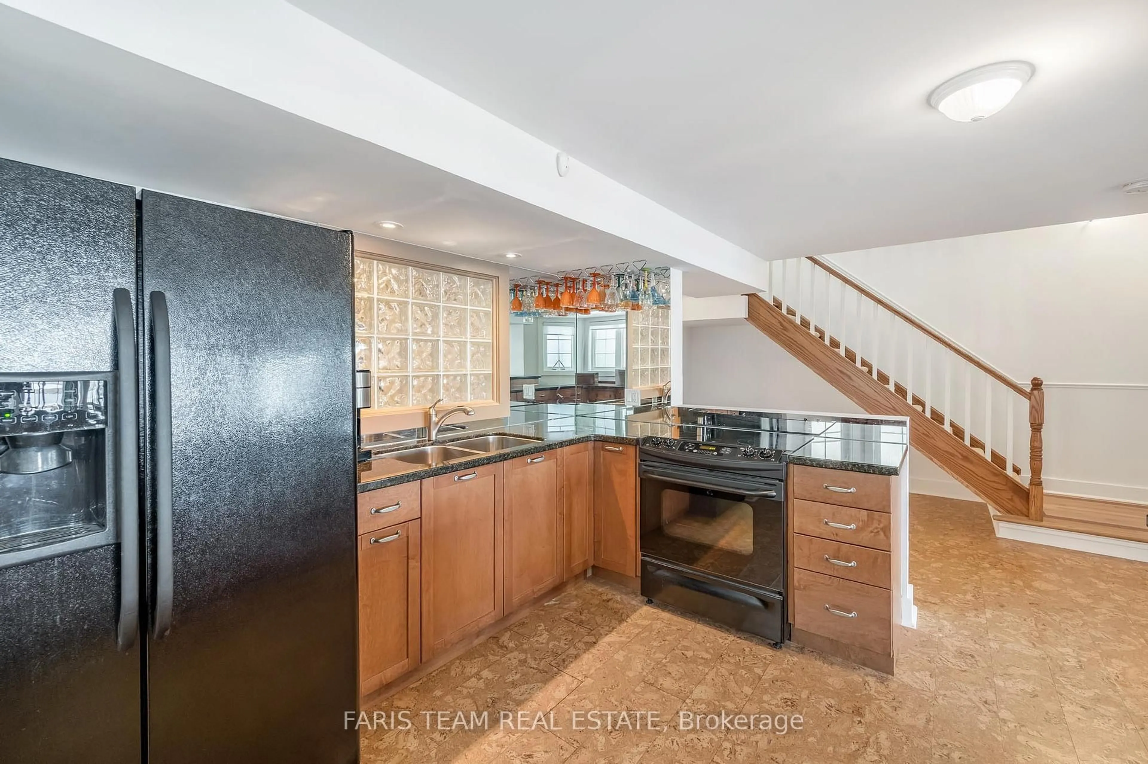 Open concept kitchen, unknown for 155 William St #12, Midland Ontario L4R 5N1