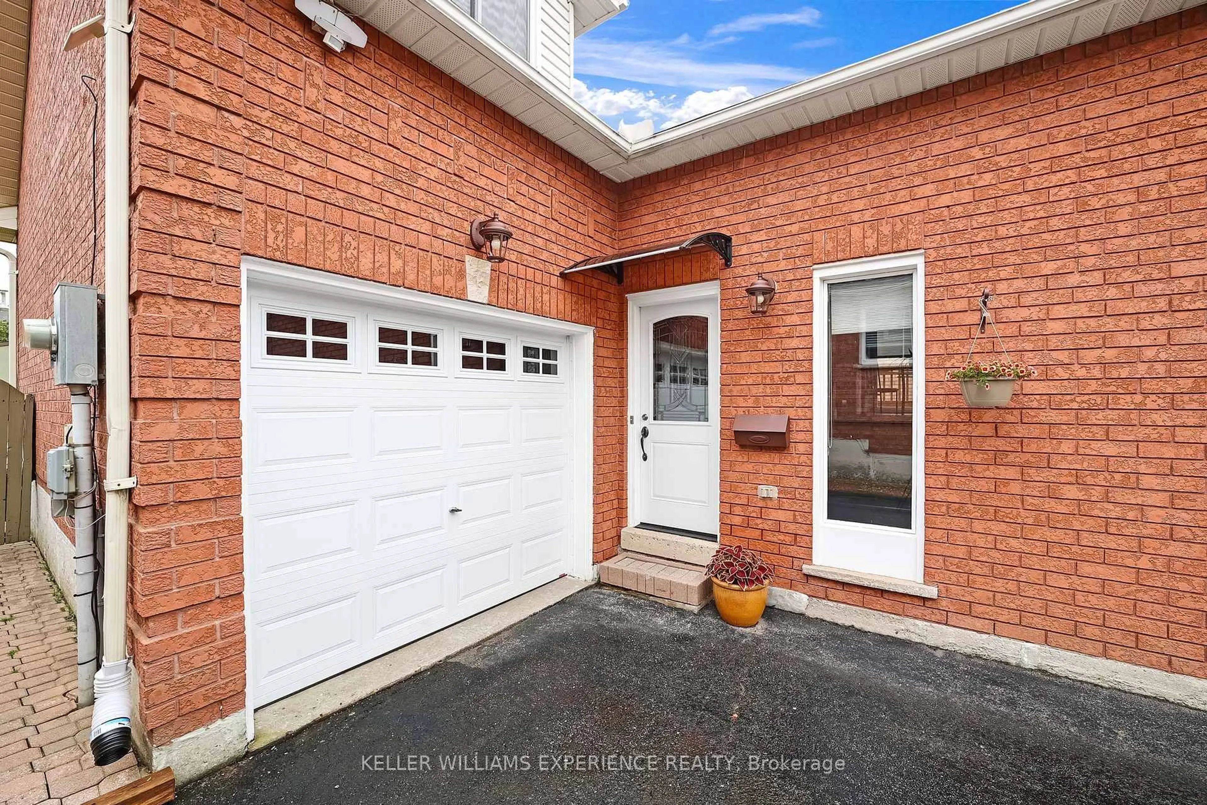 Unknown for 16 Balliston Rd, Barrie Ontario L4N 6Z6