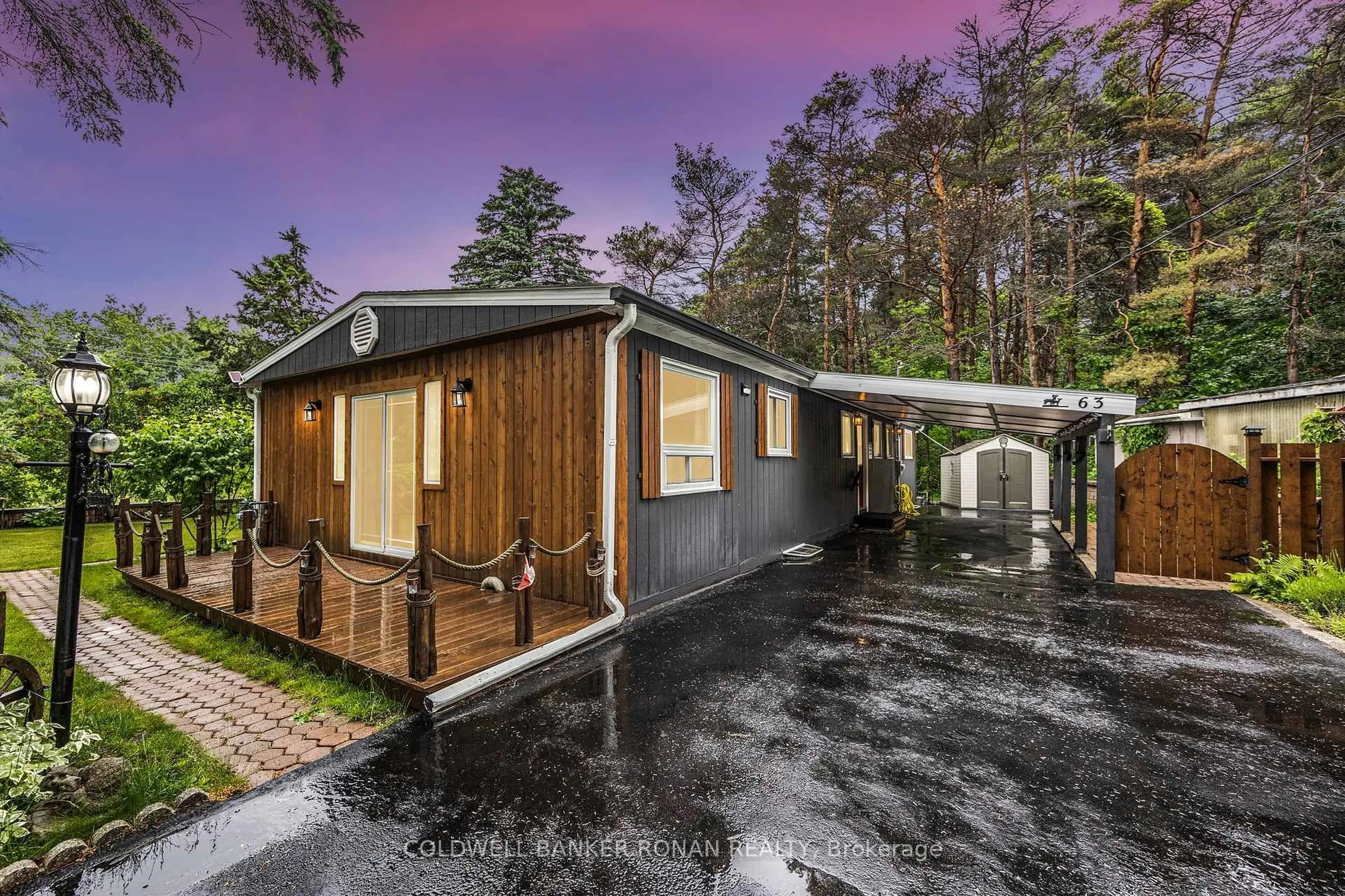 Home with vinyl exterior material, unknown for 525 Midland Point Rd #63, Midland Ontario L4R 5G1