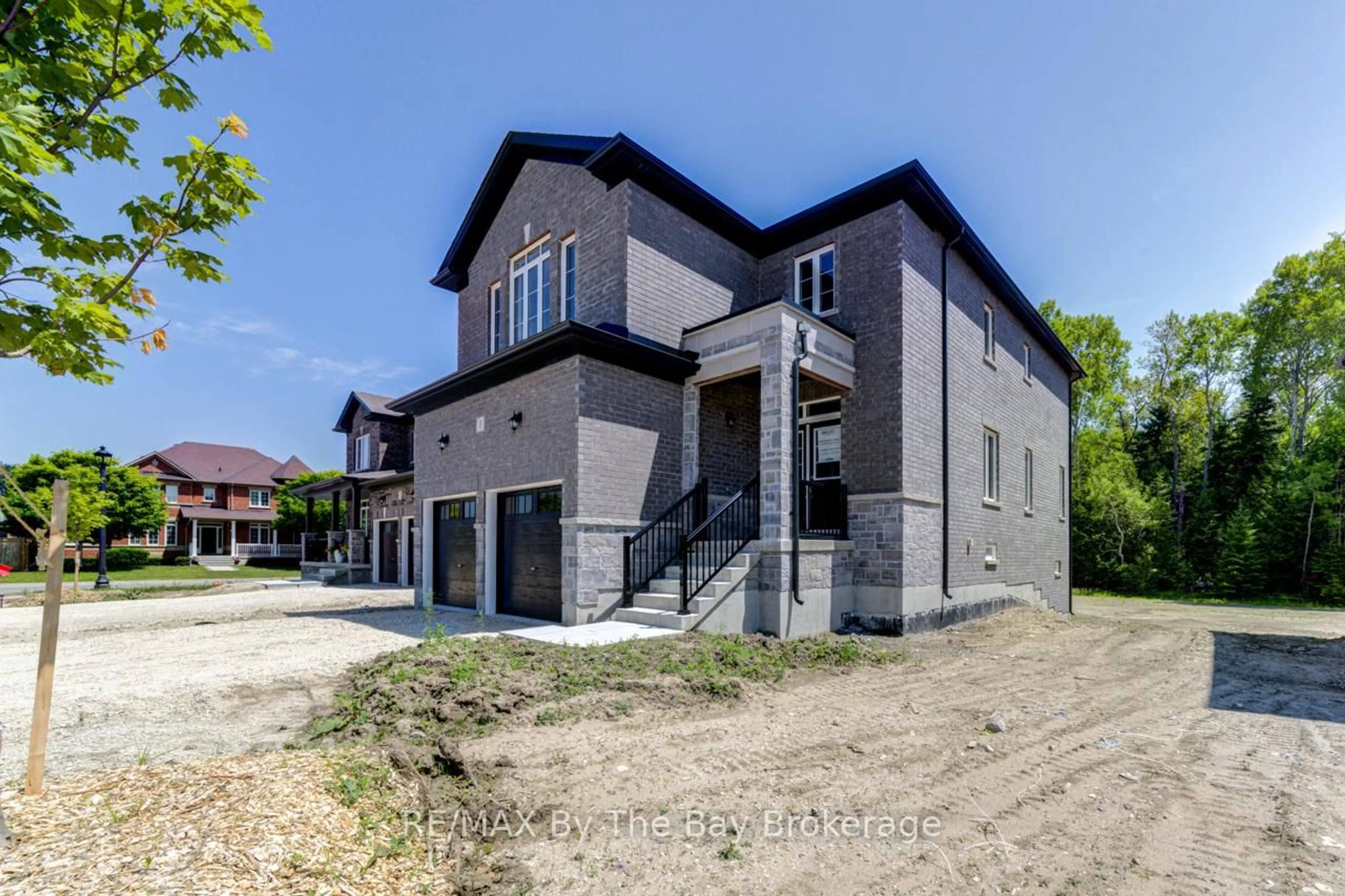 Home with brick exterior material, building for 3 Misty Ridge Rd, Wasaga Beach Ontario L9Z 0R8