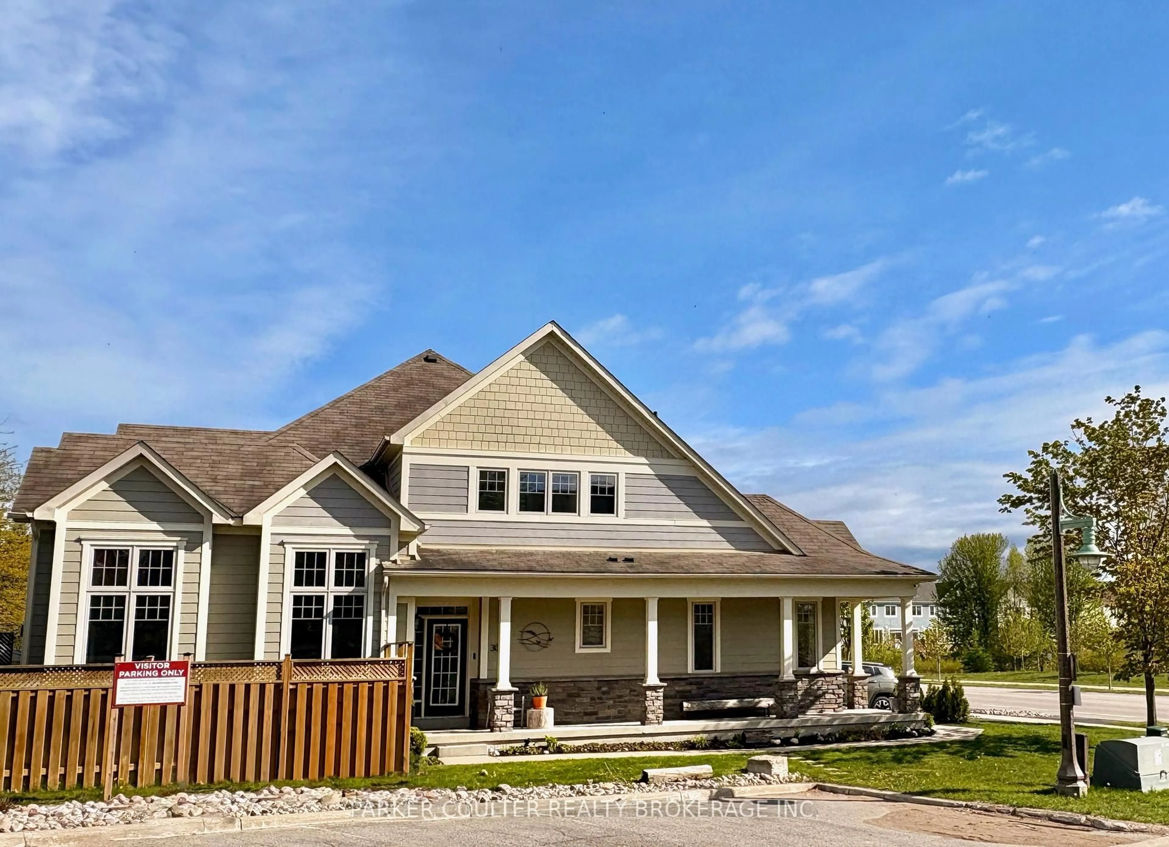 Home with vinyl exterior material, unknown for 300 Stonebridge Blvd, Wasaga Beach Ontario L9Z 0E7