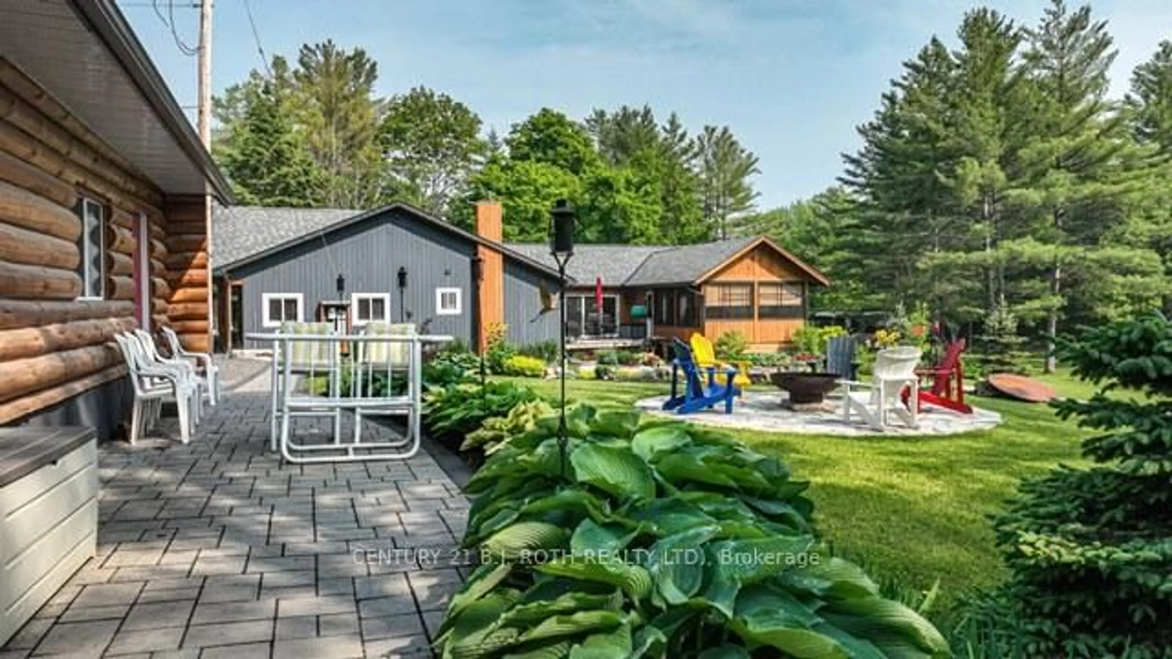 Patio, unknown for 2450 Irish Line, Severn Ontario L0K 1E0