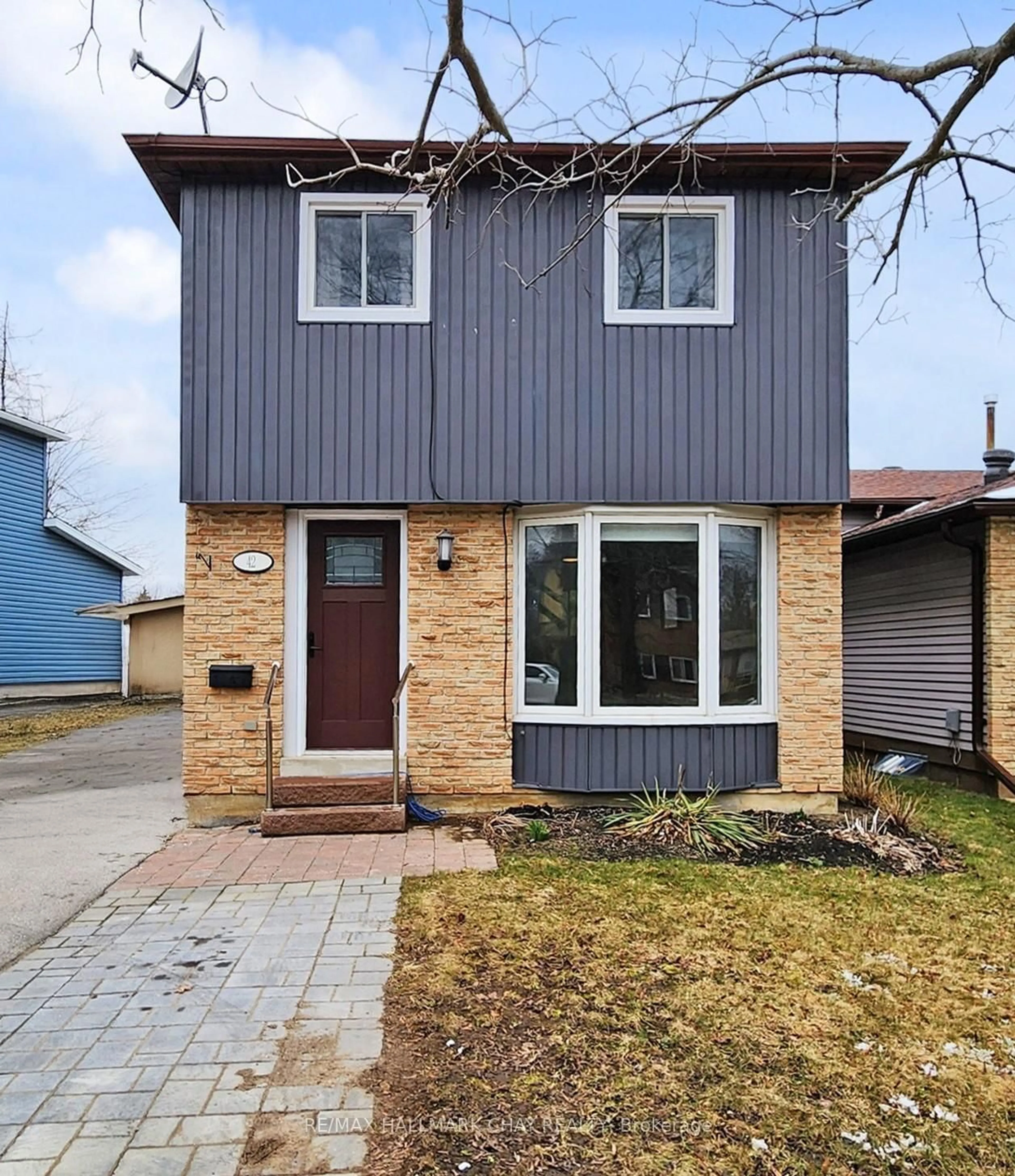 Home with brick exterior material, street for 42 Janice Dr, Barrie Ontario L4N 5N4