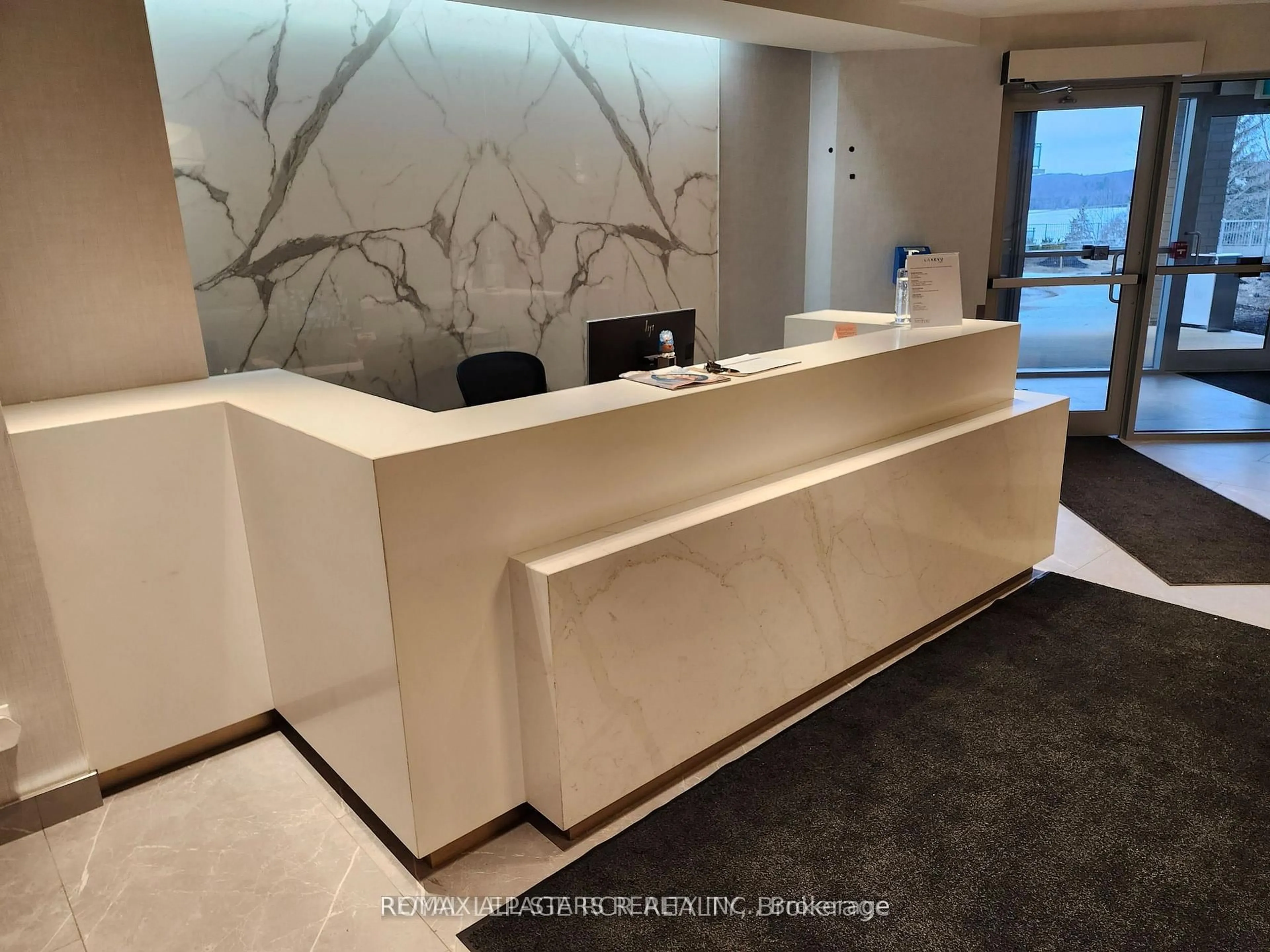 Lobby for 58 Lakeside Terr #601, Barrie Ontario L4M 0L5