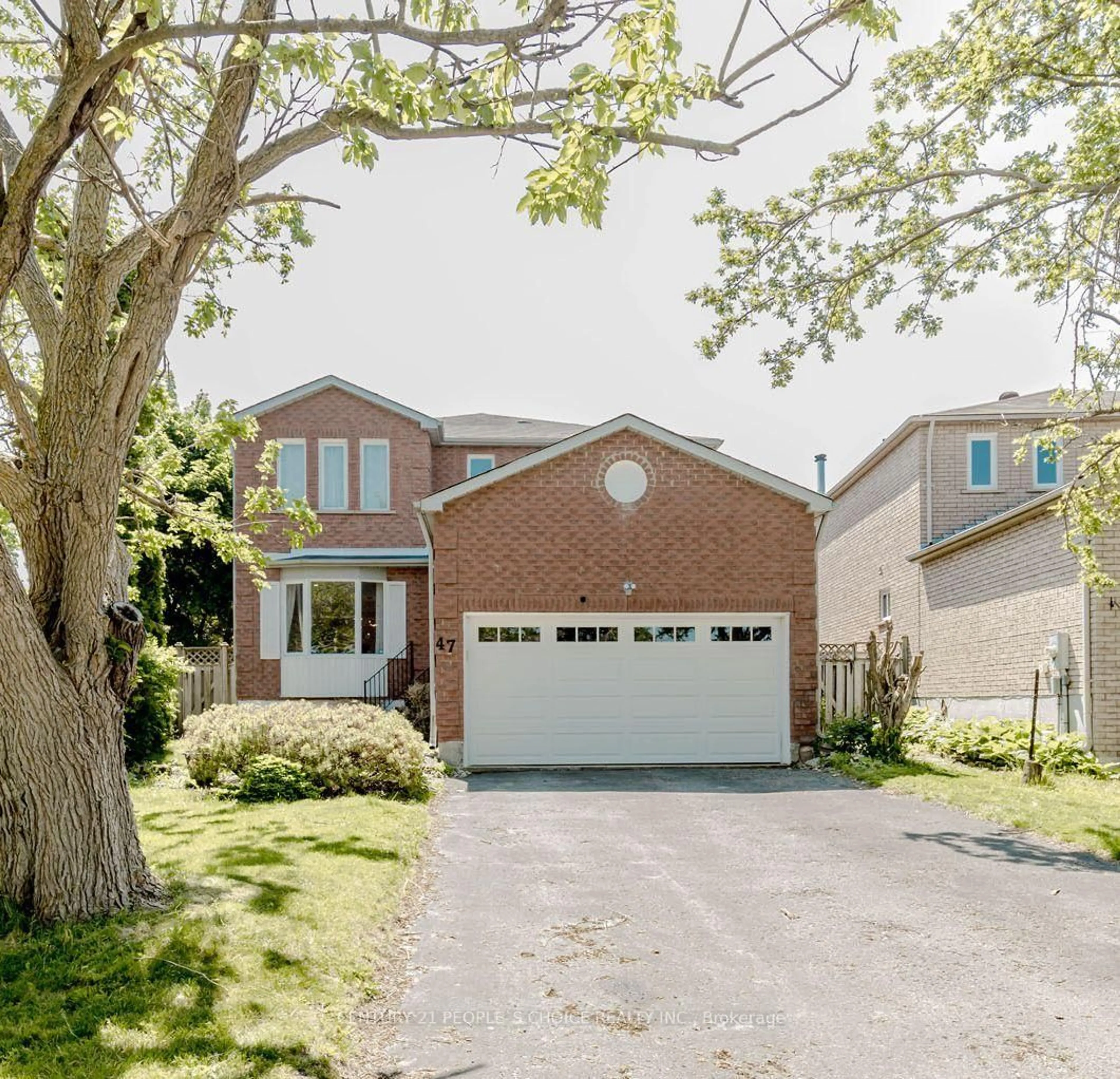 Home with brick exterior material, street for 47 Blair Cres, Barrie Ontario L4M 5Y6