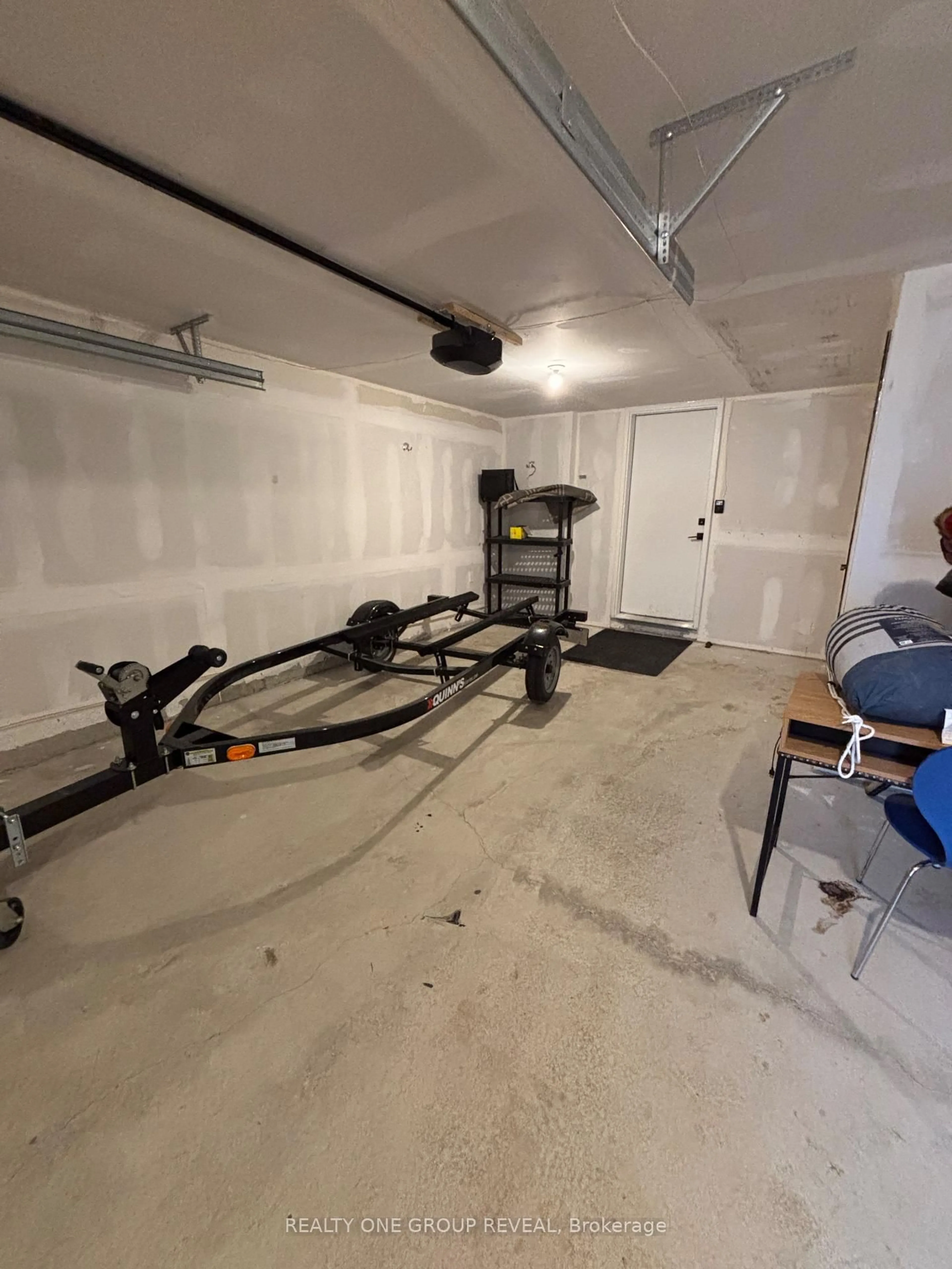 Indoor garage for 67 Fairlane Ave, Barrie Ontario L9J 0N1