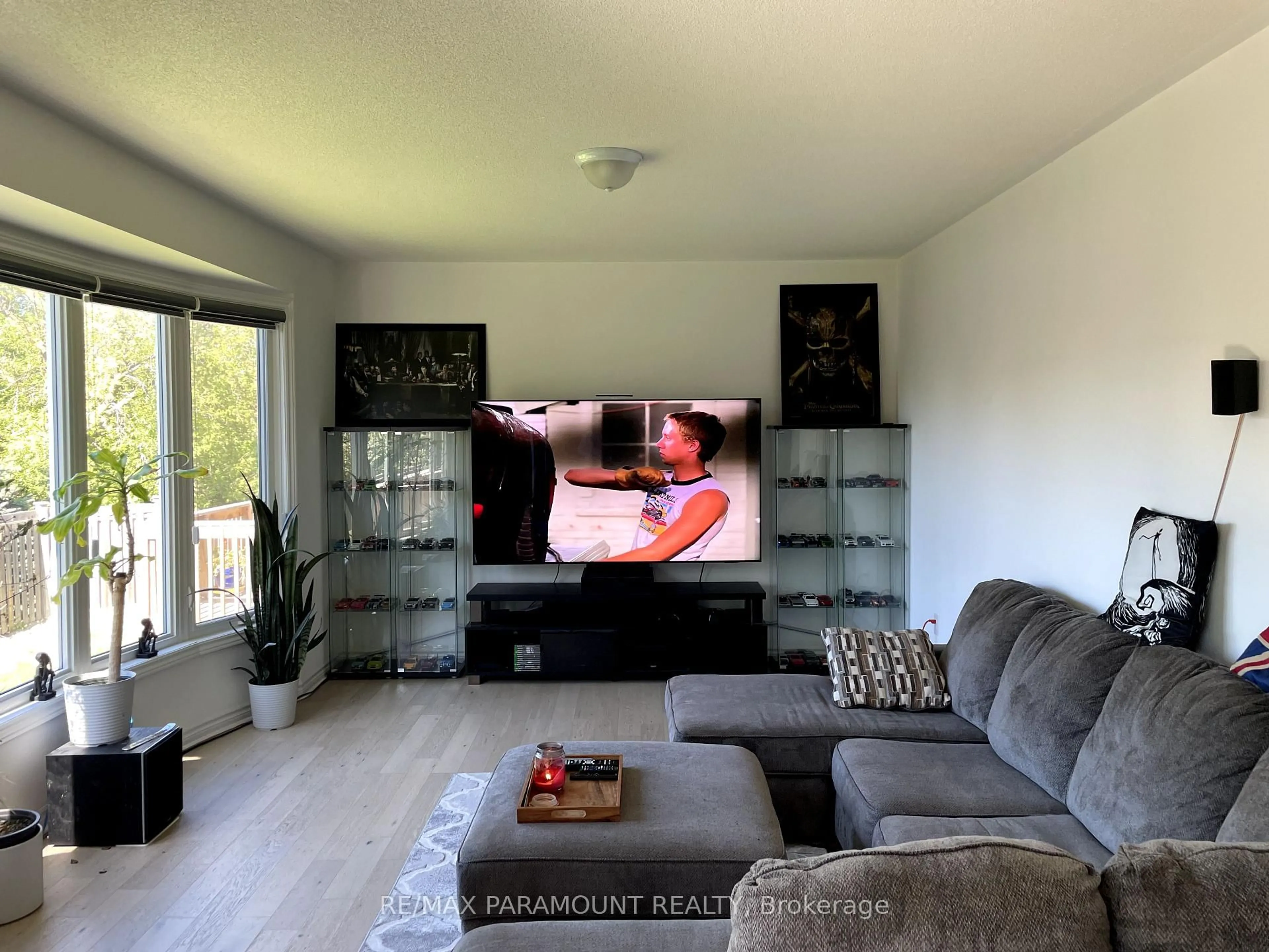 Living room with furniture, unknown for 15 Mclean Ave, Collingwood Ontario L9Y 3V2