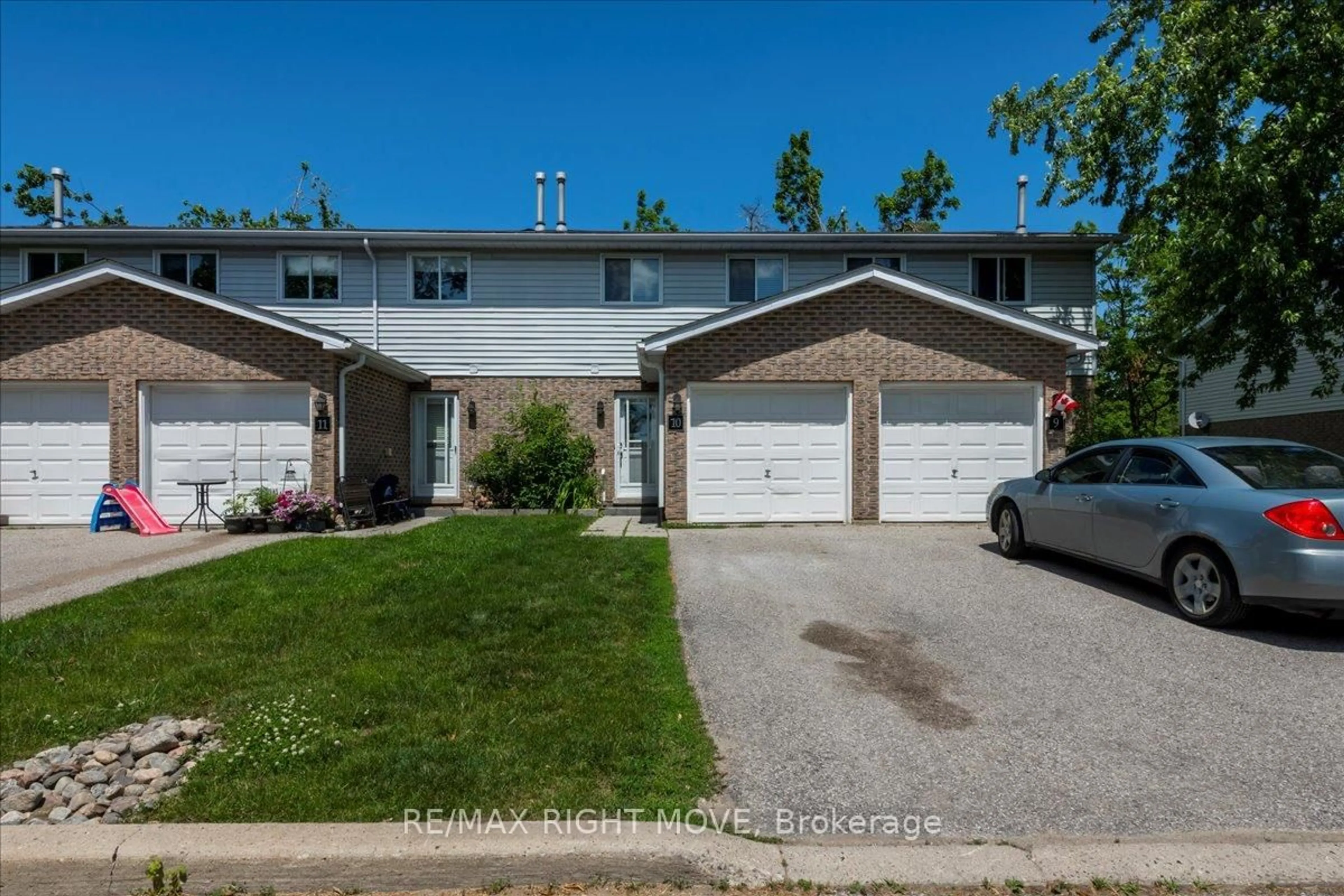 A pic from outside/outdoor area/front of a property/back of a property/a pic from drone, street for 325 West St #10, Orillia Ontario L3V 7P4