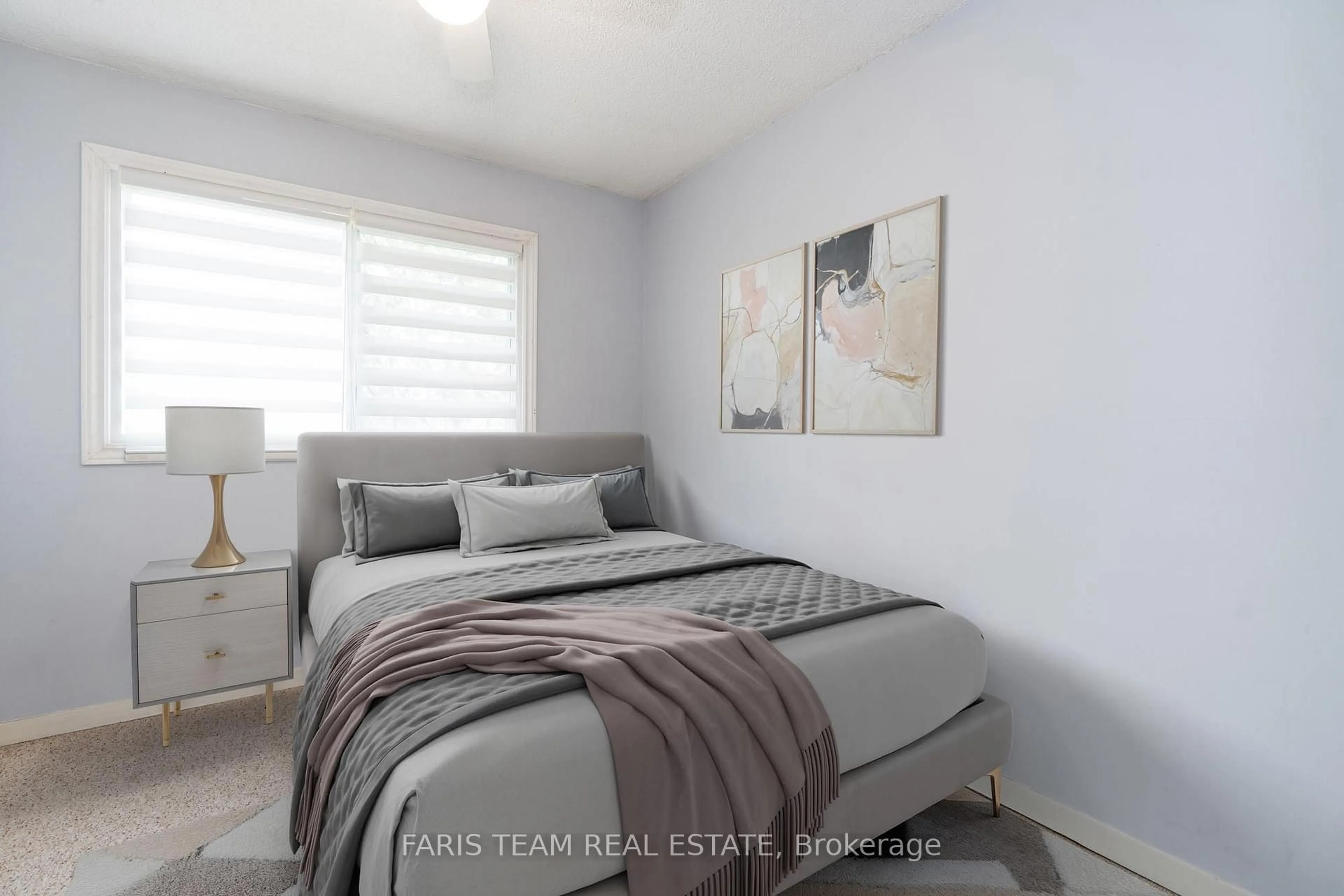 Bedroom with bed, unknown for 52 Adelaide St #7, Barrie Ontario L4N 3T5