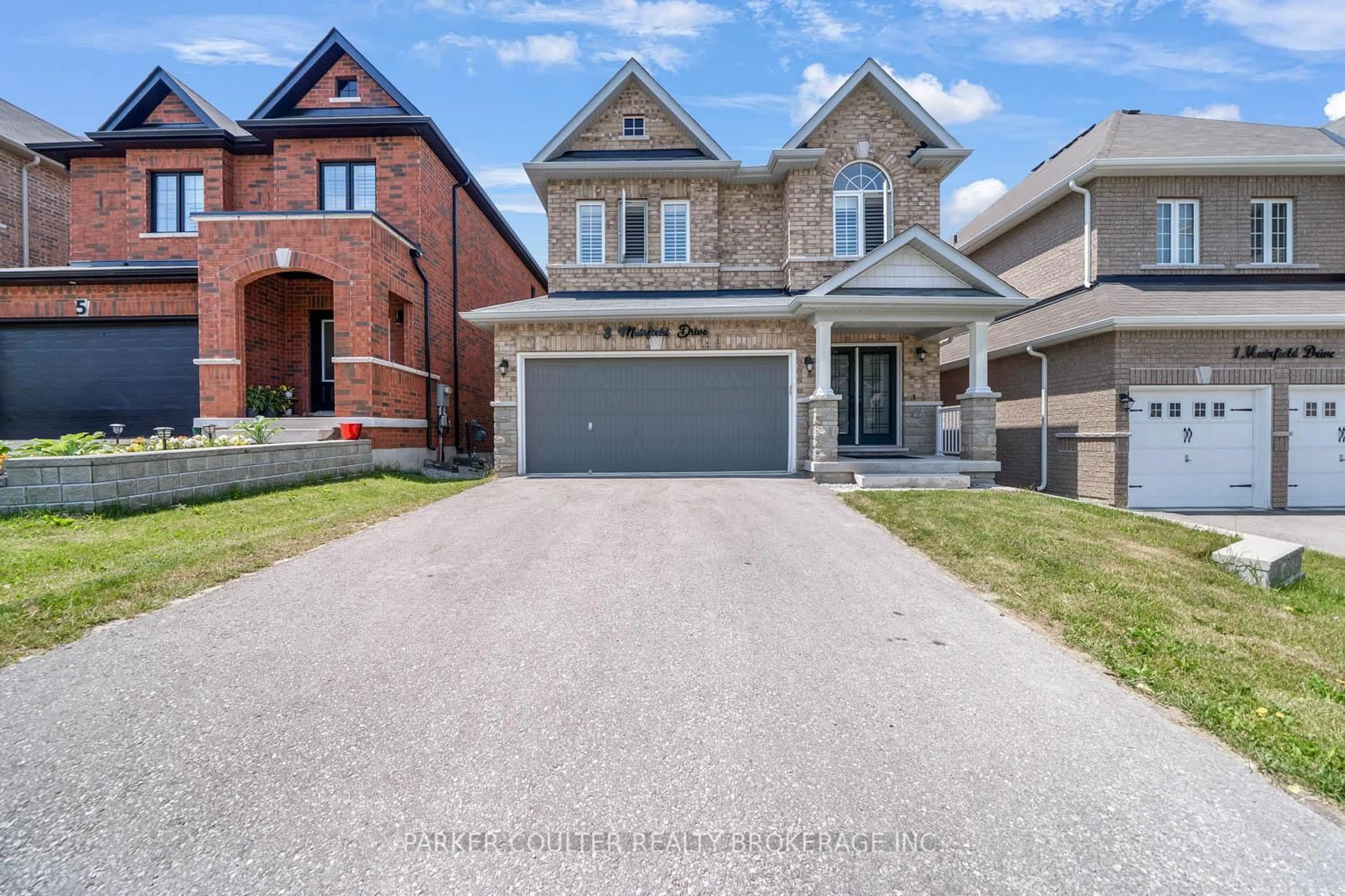Home with brick exterior material, street for 3 Muirfield Dr, Barrie Ontario L4N 5E9