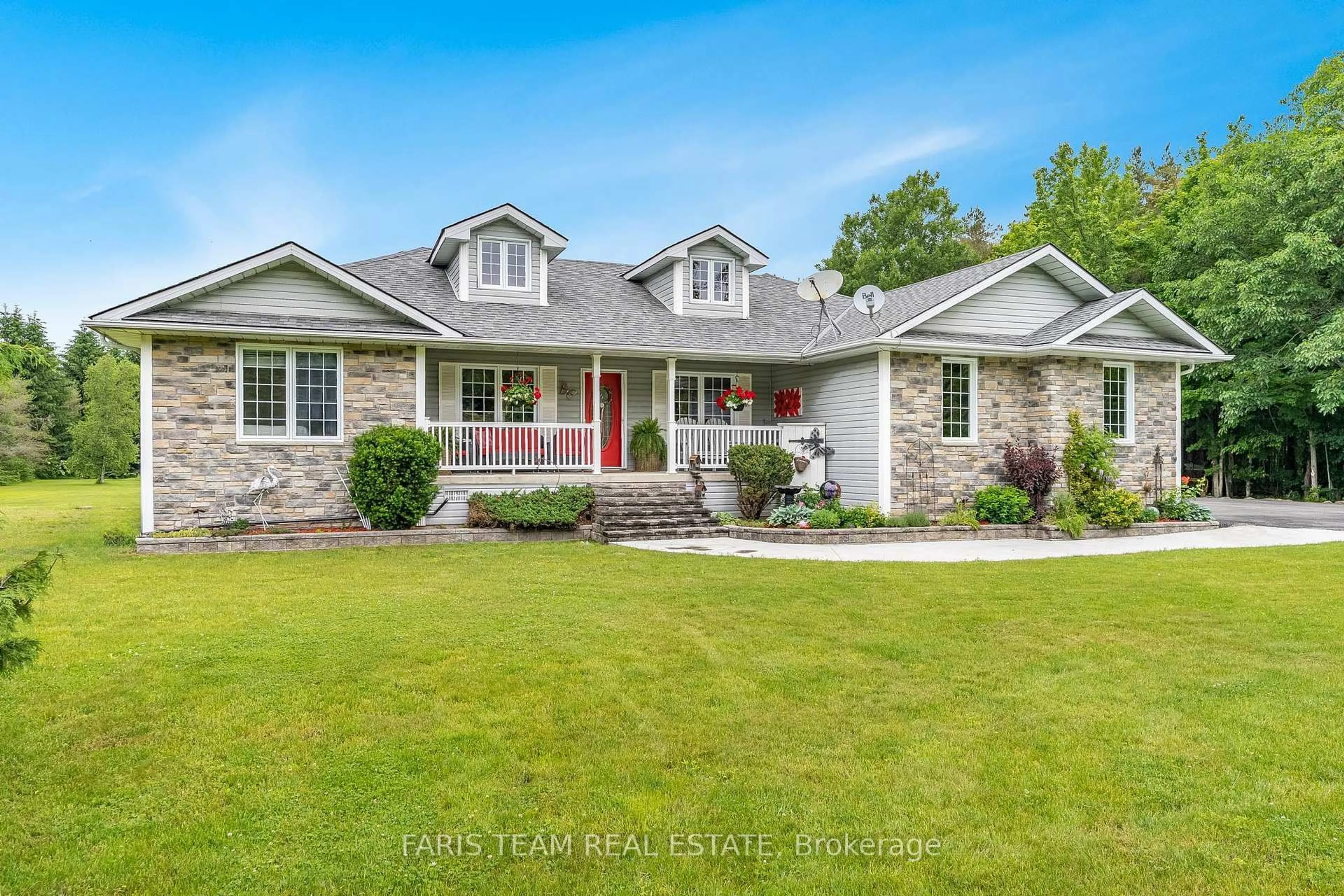 Home with brick exterior material, unknown for 34 Concession Road 8, Tiny Ontario L0L 2J0