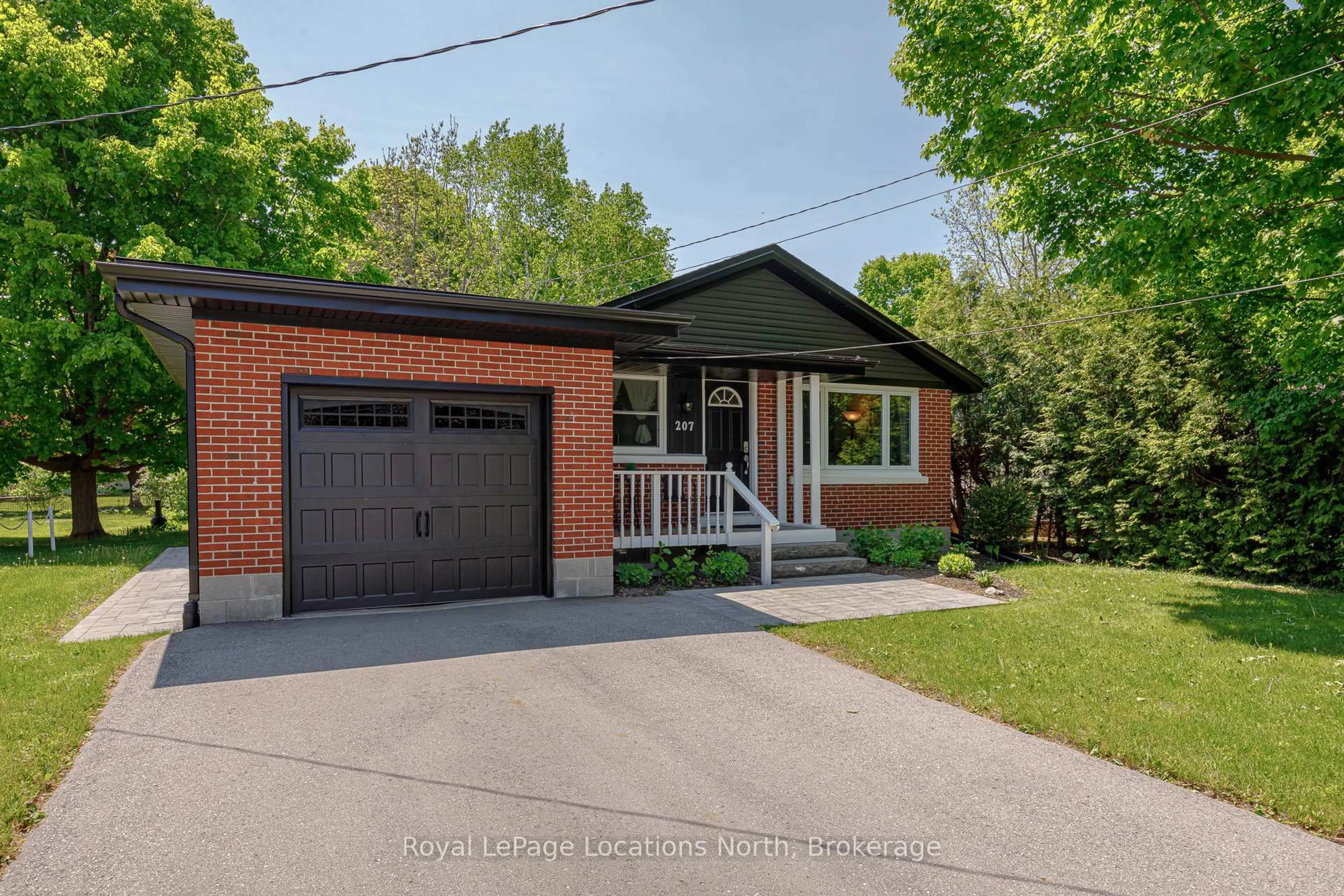 Home with brick exterior material, street for 207 Mccrea Dr, Clearview Ontario L0M 1S0