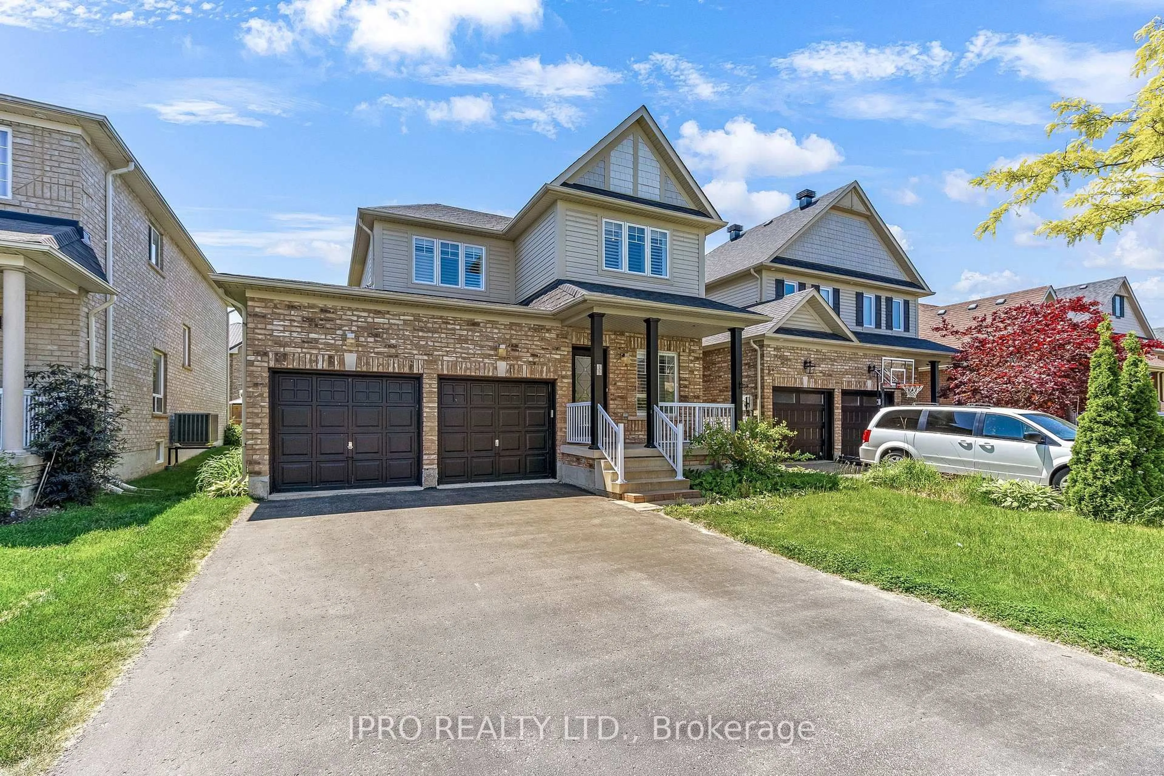 Home with brick exterior material, street for 15 Connaught Lane, Barrie Ontario L4M 0A3